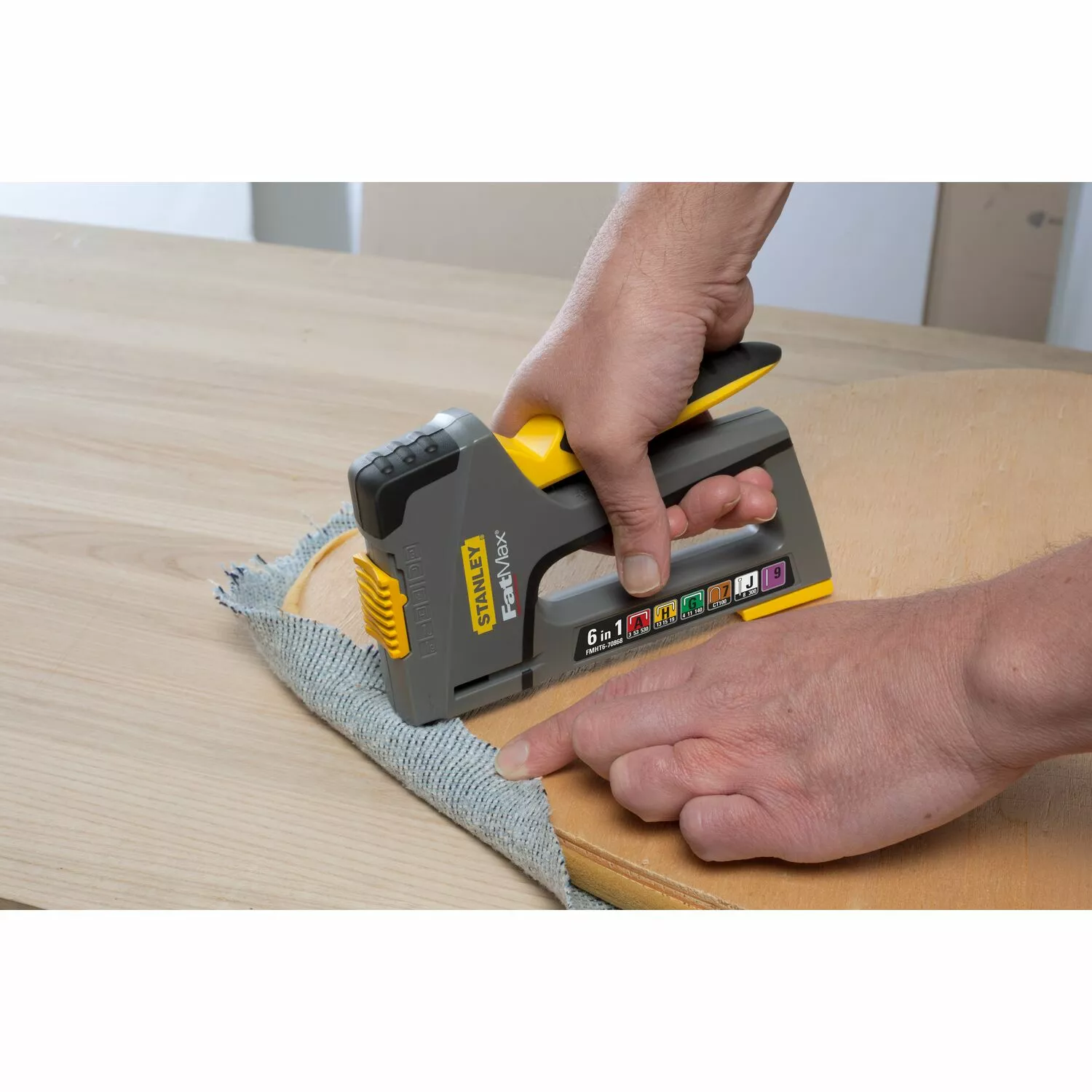 Stanley FMHT6-70868 Handtacker 6 in 1 - 15 x 6-14mm-image
