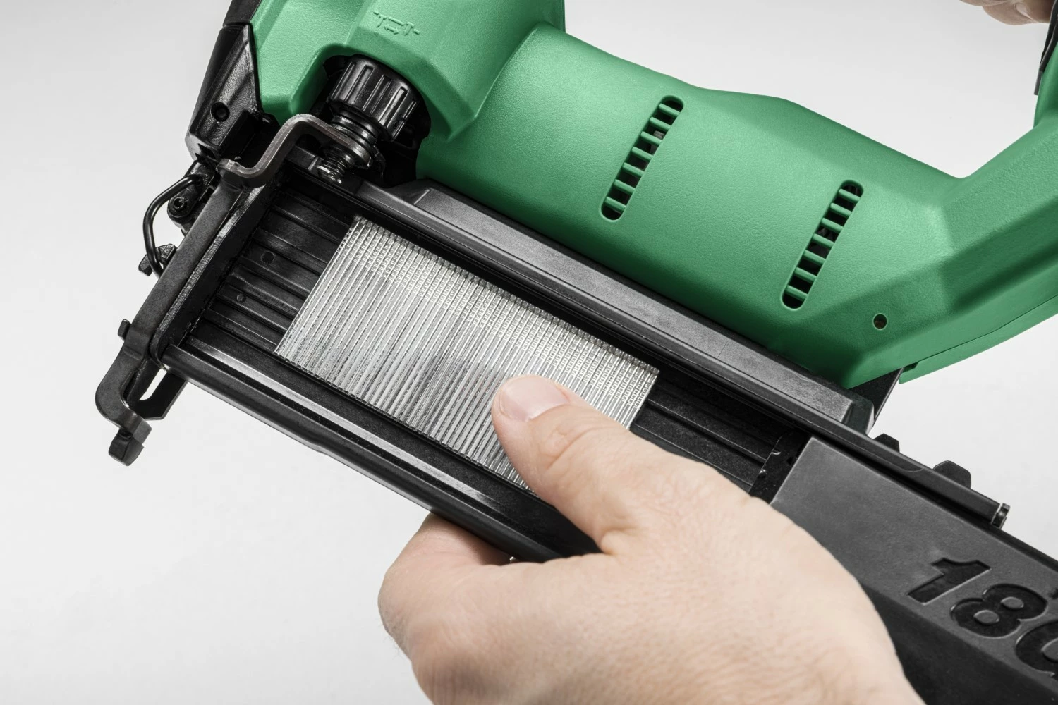 HiKOKI NT1850DA W6Z Accu spijkerapparaat - 18V - BL - 18 Gauge - MV - in HSC IV-image