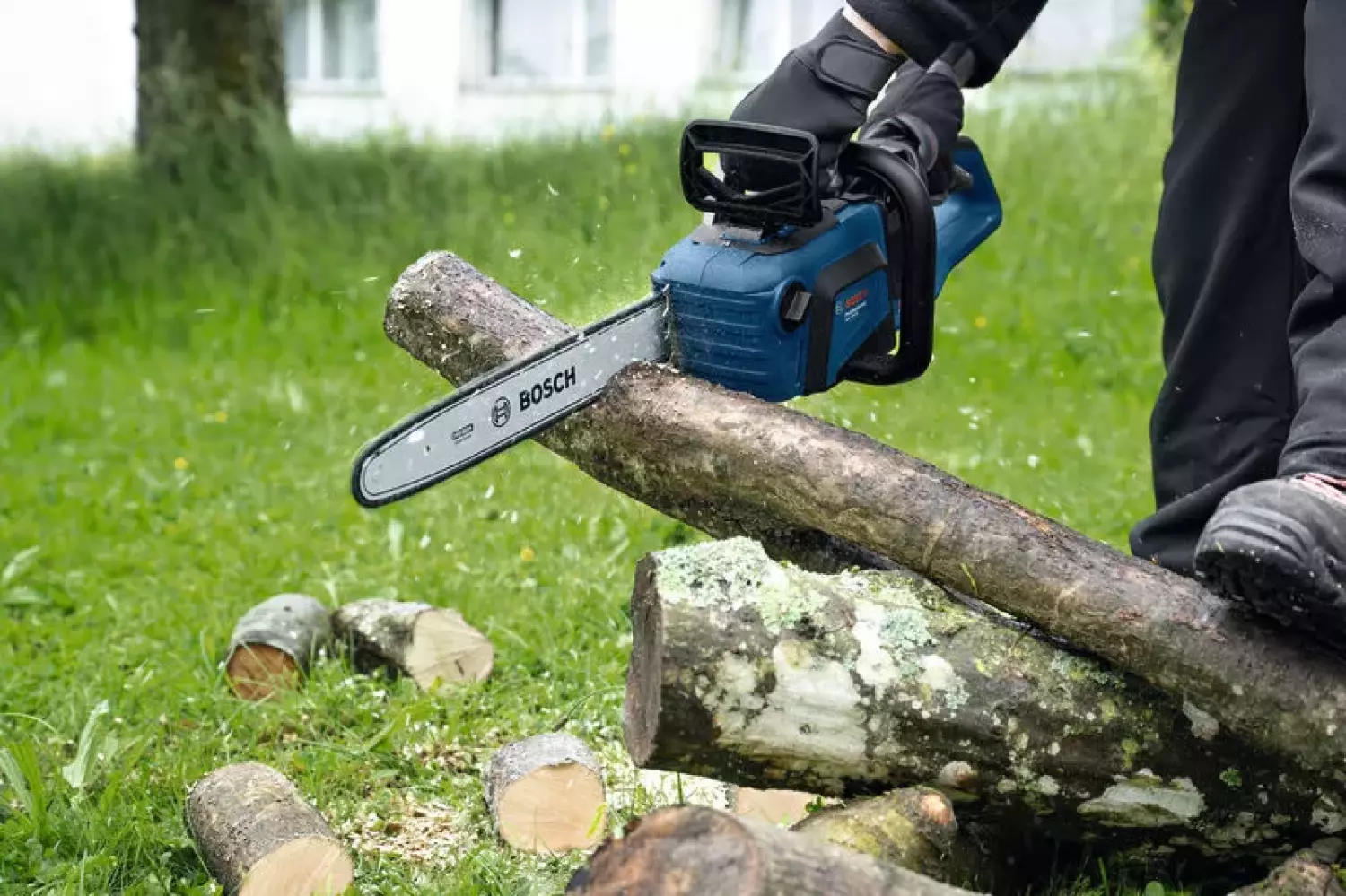 Bosch GKE 18V-40 18V tronçonneuse sans fil - 360 mm-image
