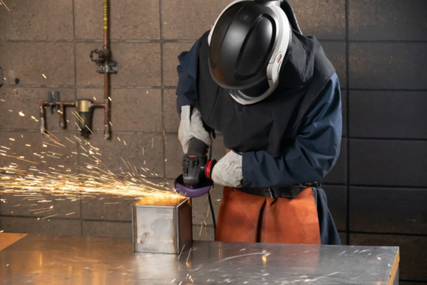 3M Cubitron™ 3 Disque à ébarber - 125 mm x 7 mm x 22,23 mm - K36 - T27 (10 pièces)-image