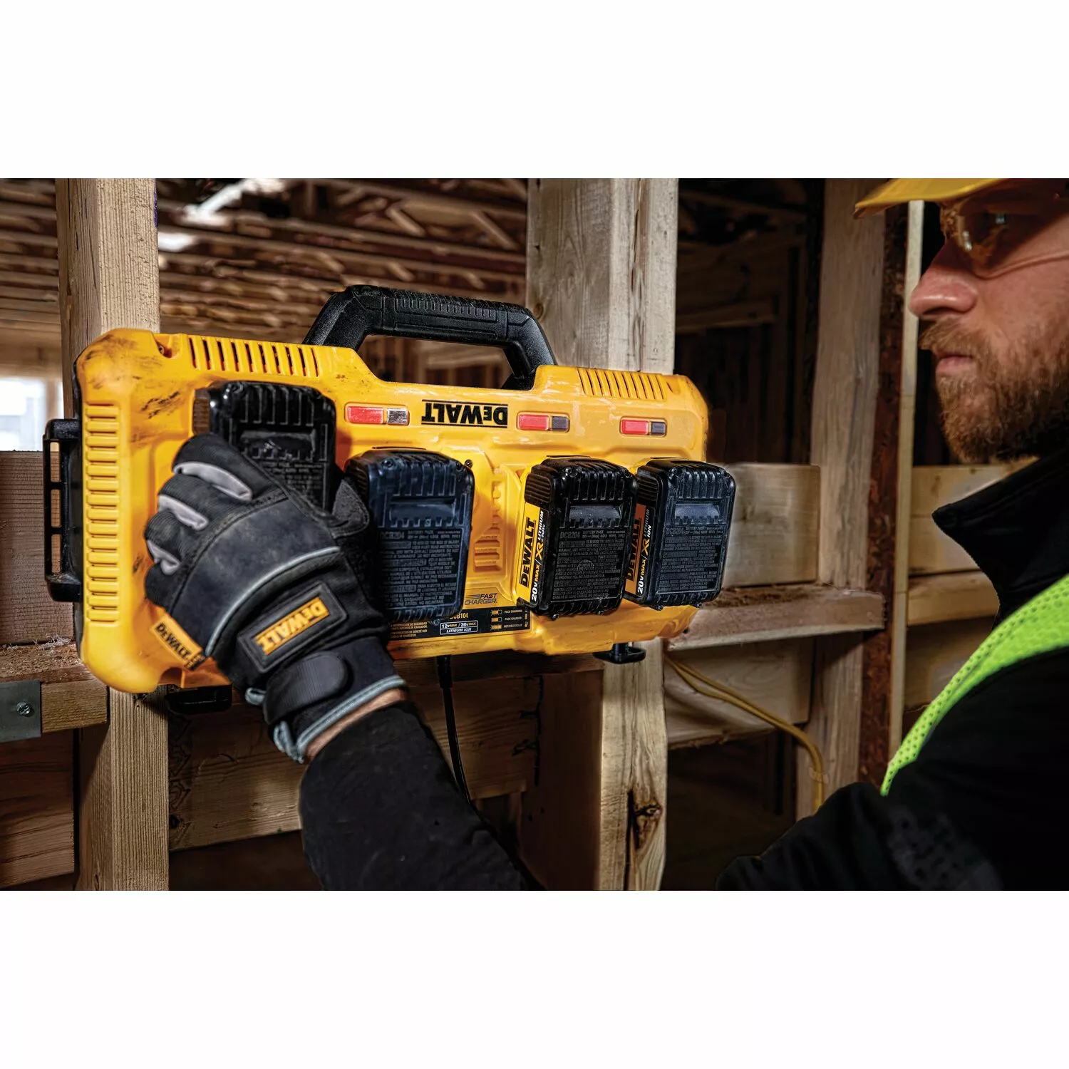 DeWALT DCB104 - Chargeur Li-Ion XR duo 10,8/18/54V-image