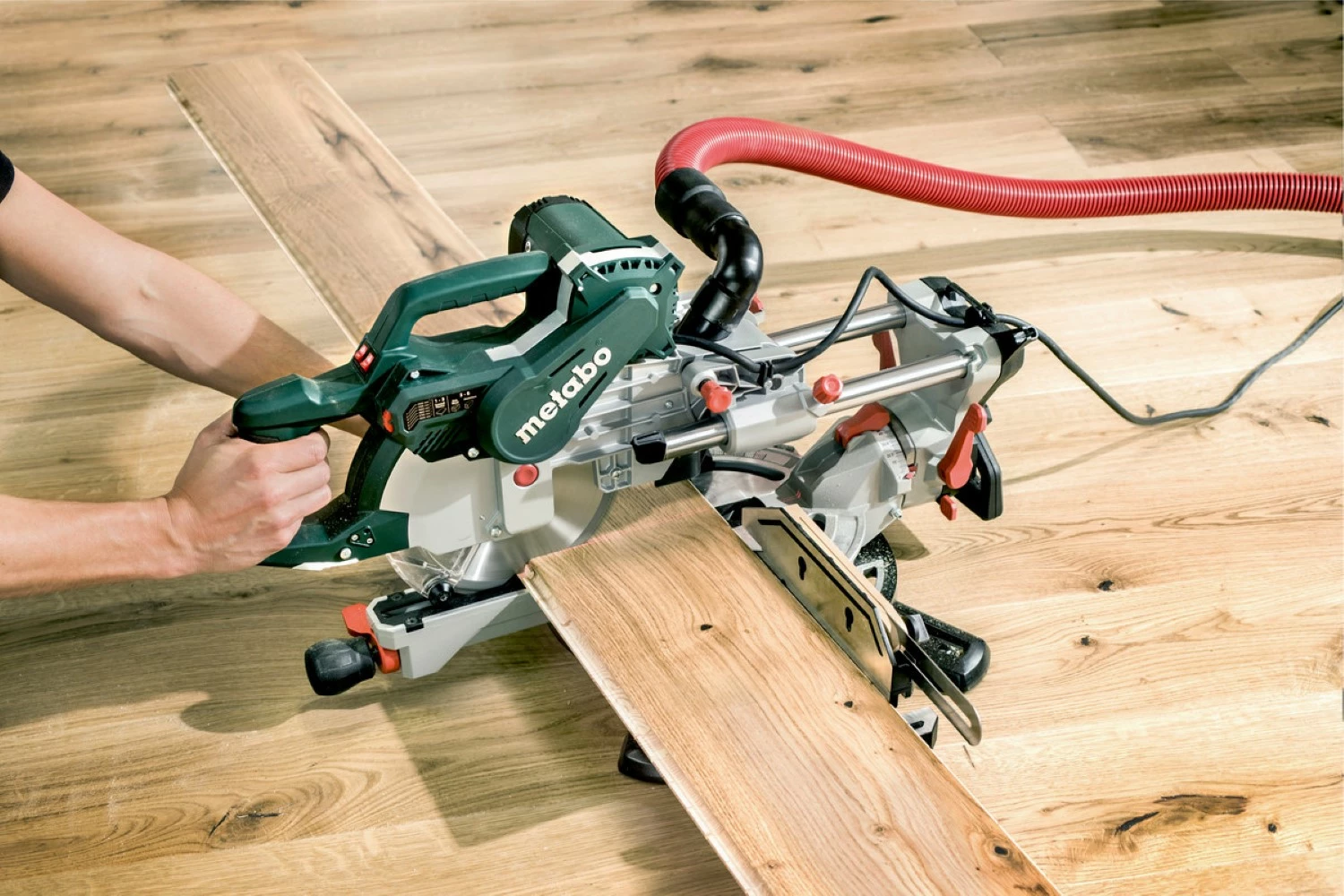 Metabo KGSV 72 XACT SYM - Scie à onglet radiale sur table (KSU 251) - 1800W - 216 x 30mm-image
