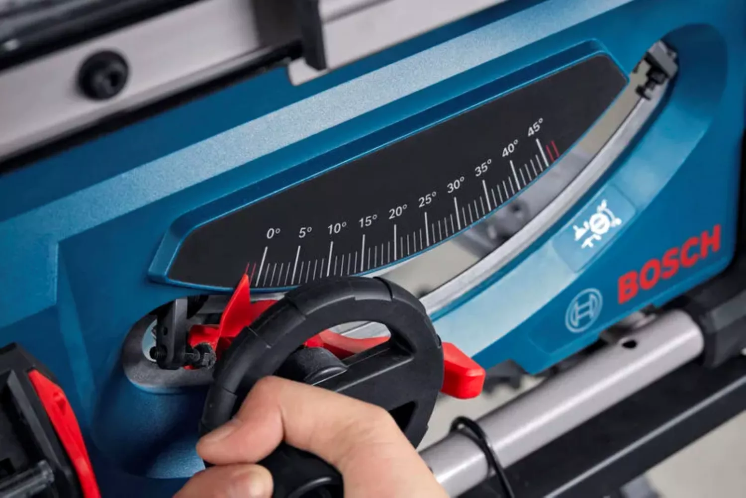 Bosch GTS 70-216 Scie à table - 1850 W - 216x30 mm-image