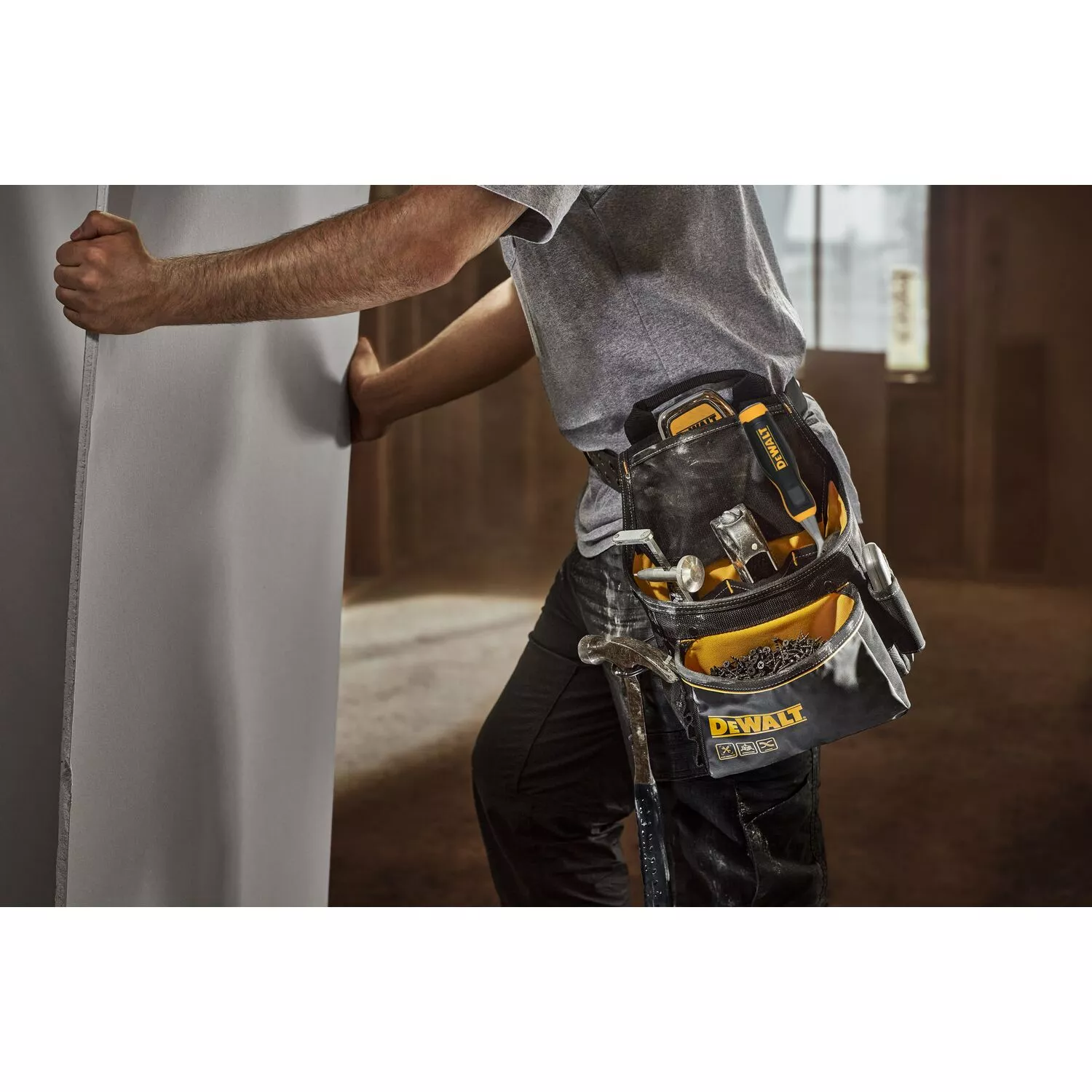 DeWALT DWST40101-1 Gereedschapsgordel met riem - 14 zakken-image