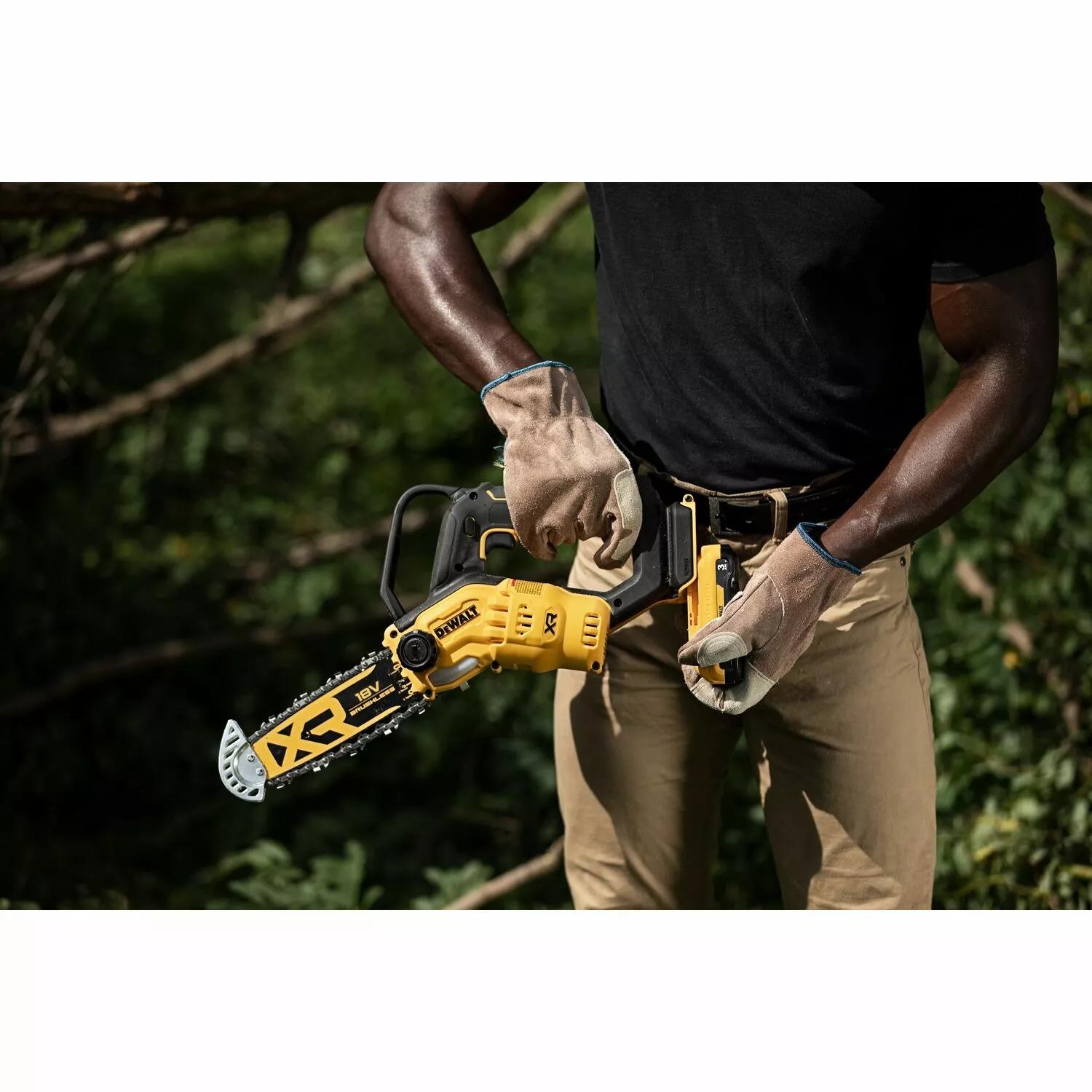 DeWALT DCMPS520P1 18V XR Li-Ion Kit de scie à élaguer (1x batterie 5.0Ah) - 200mm-image