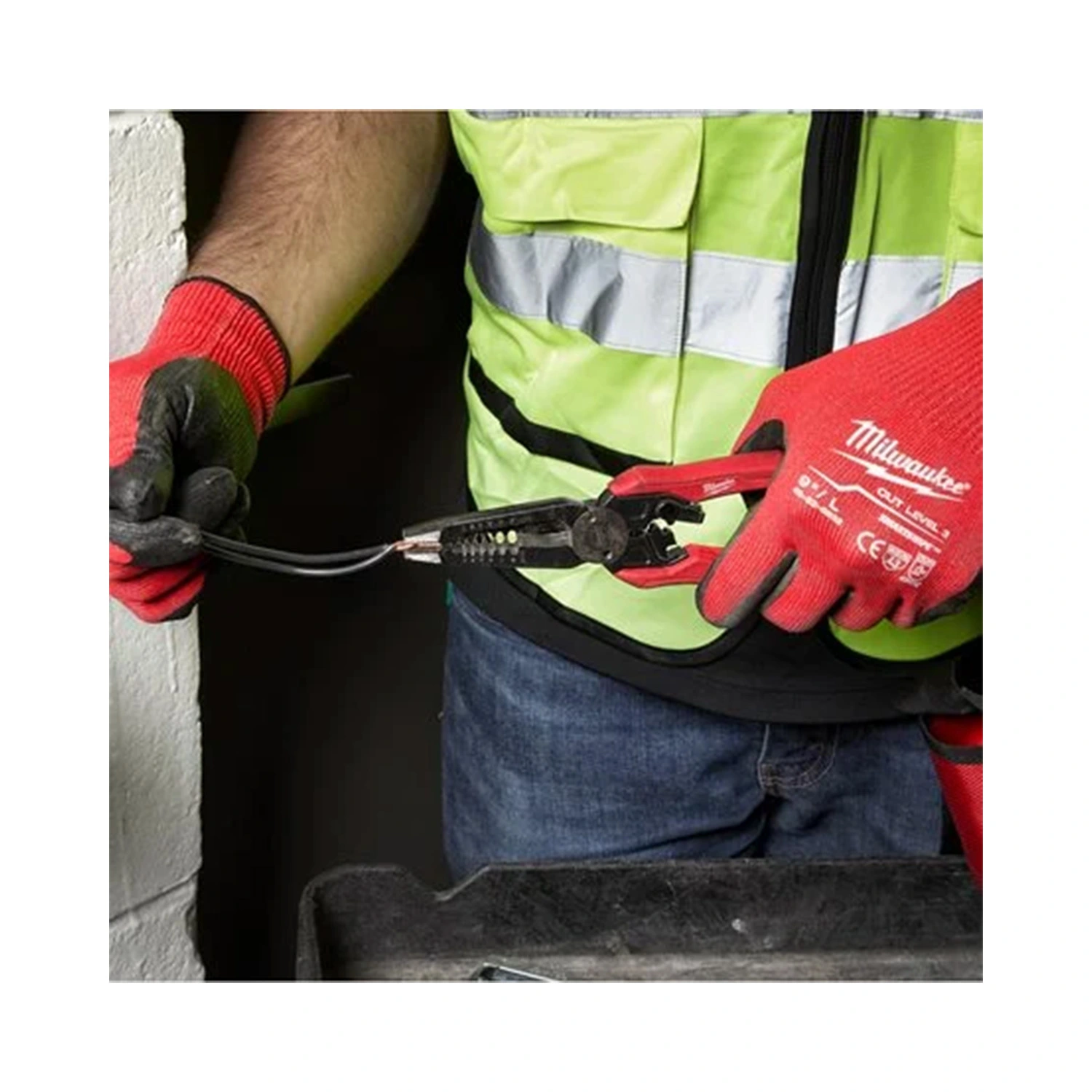 Milwaukee 4932478554 Pince à dénuder 7 en 1 - 230 mm - 0,75-6 mm²