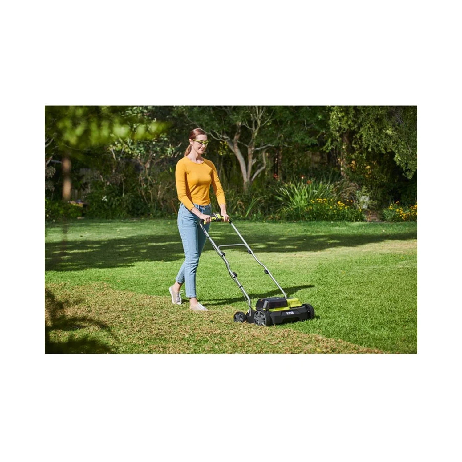 Ryobi RY18SFX35A-240 One+ 18V Brushless Accu Verticuteerder set (2x 4.0Ah) - 35cm