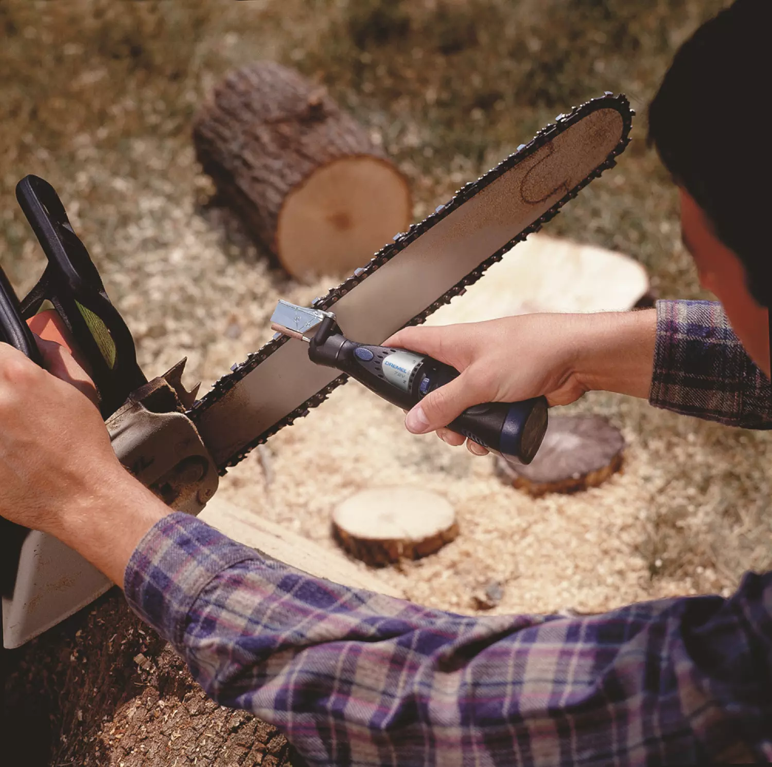 Dremel 26150454JA - Meule d'affûtage de chaîne de tronçonneuse 4,8 mm-image