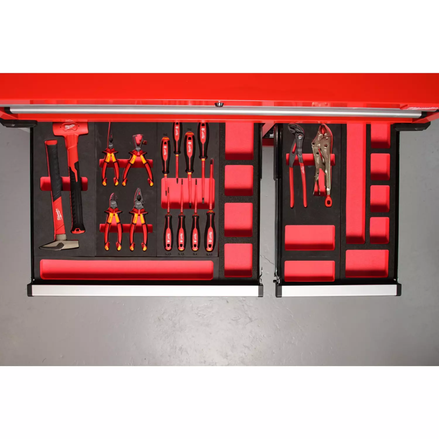 Milwaukee 4932493635 Mousse d'insertion 1/3 pour chariot à outils en acier TOOLGUARD™ de 46" - 165 mm de largeur-image