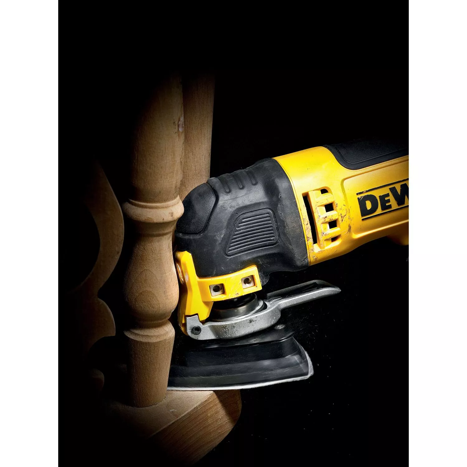 DeWALT DT20700-QZ Plateau de ponçage universel pour outil multifonctions - 93 x 93 x 93 mm-image