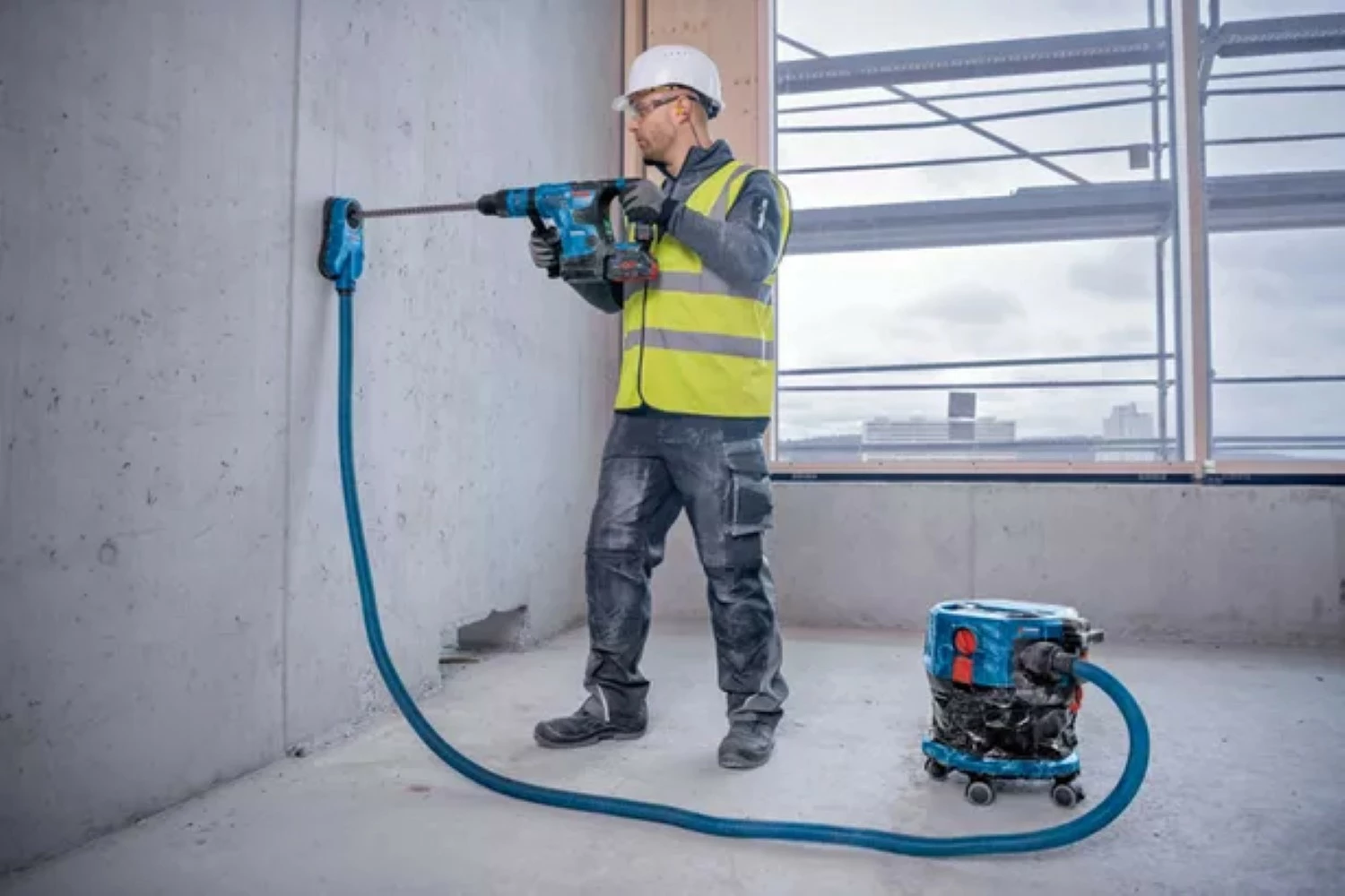 Bosch GAS 18V-12 MC Professional Accu Stofzuiger-image