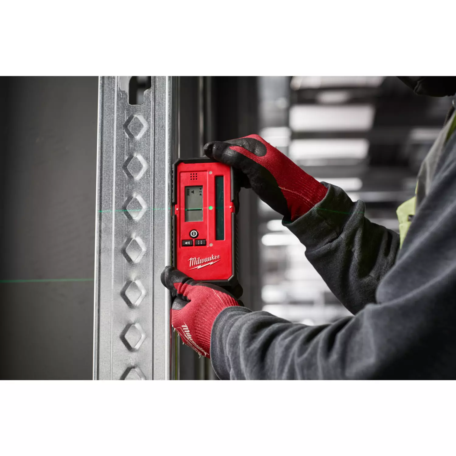 Milwaukee LDR50 Récepteur laser 50 m - Vert - IP54-image