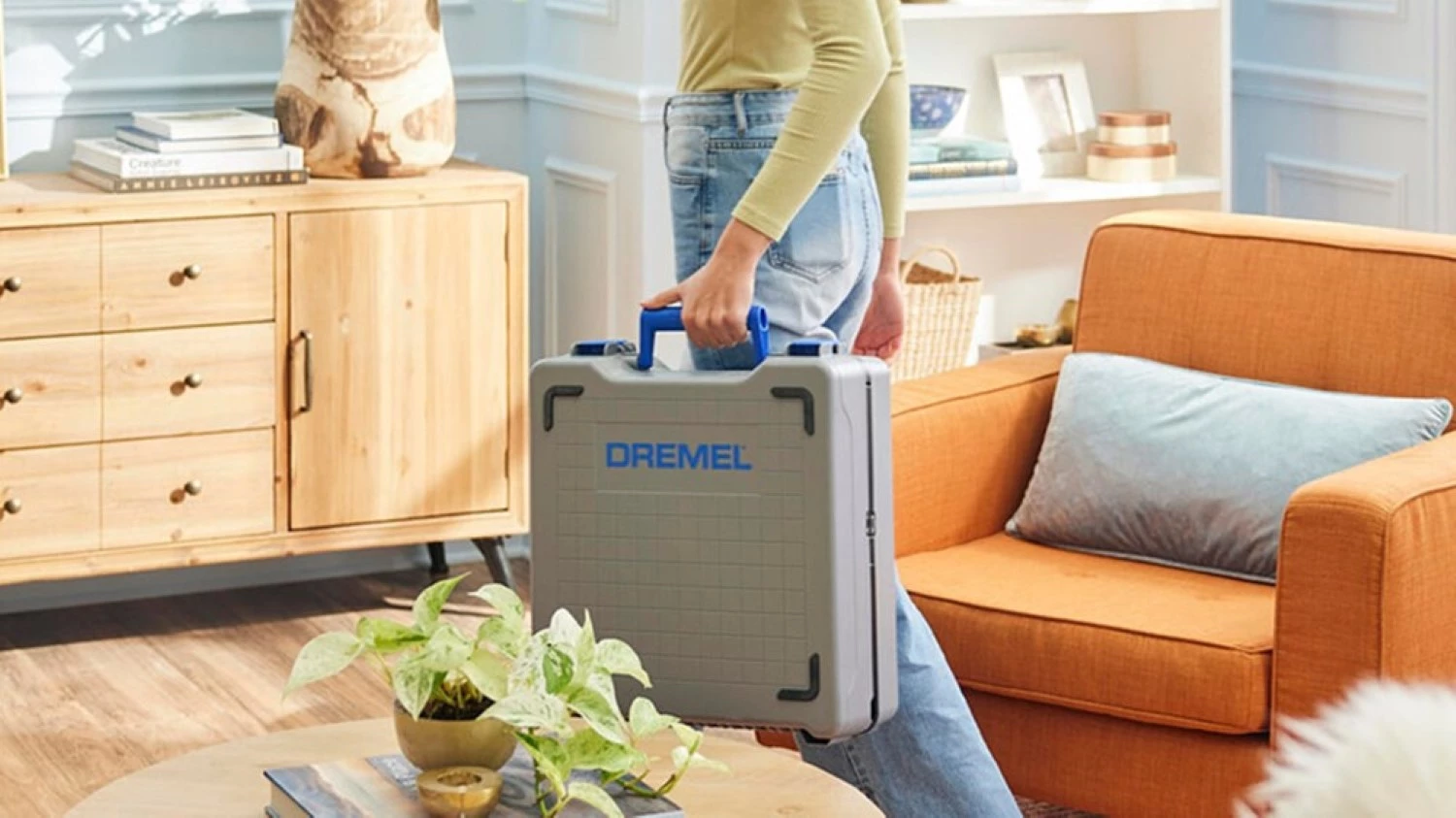 Dremel CS12V-SC1 12 V batterie Blueprint station de sciage portable (1x 2,0 Ah) dans un coffret-image