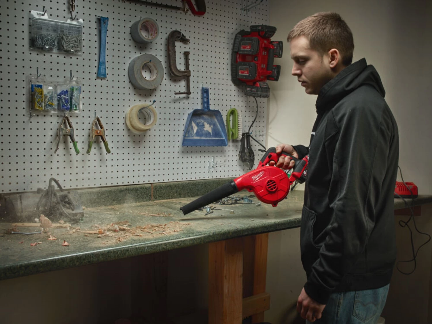 Milwaukee M18 BBL-0 - Souffleur de feuilles Li-Ion 18V (machine seule) - 42,8km/h-image