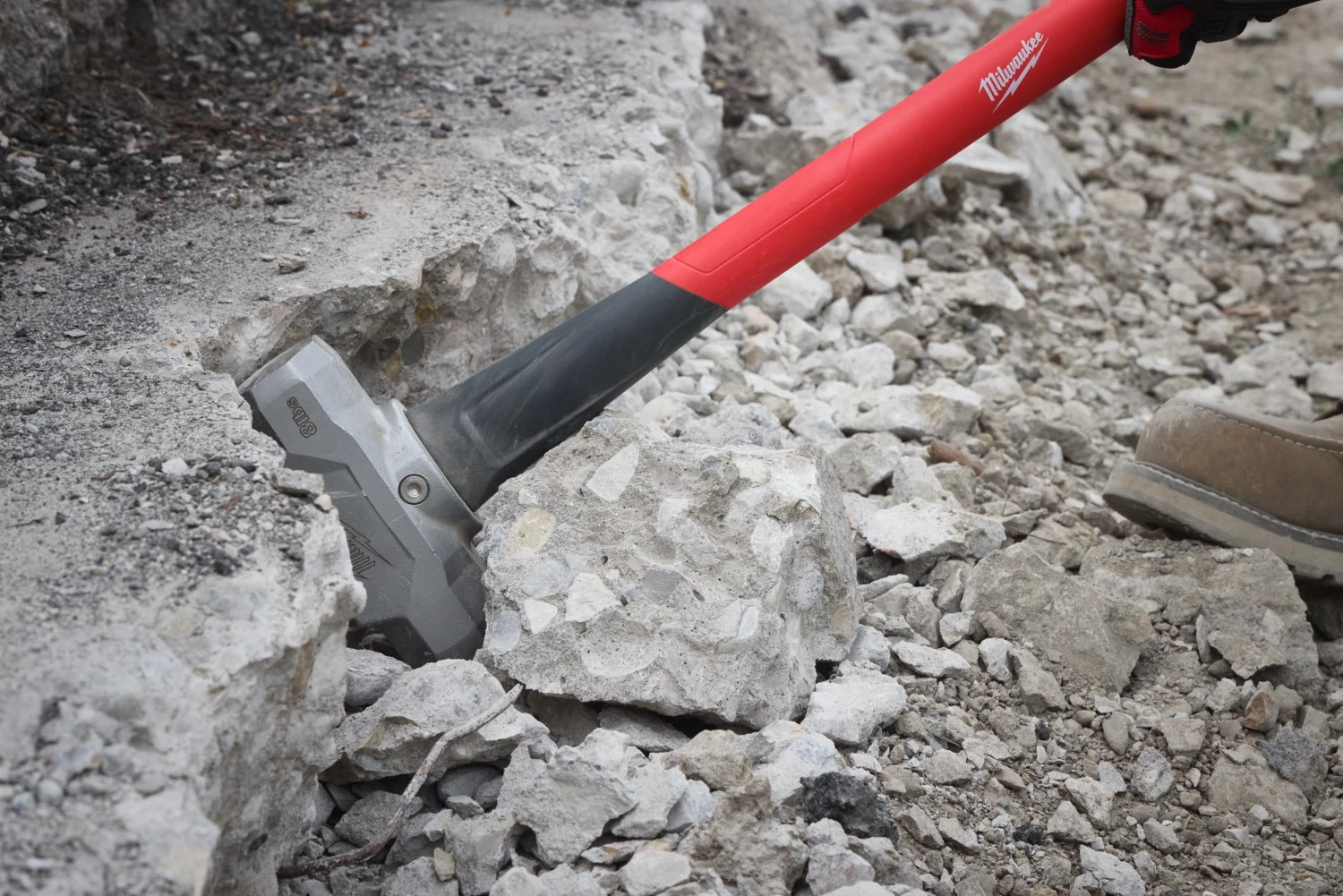 Milwaukee 4932500735 Marteau à panne plate - manche en fibre de verre - 3600 grammes-image