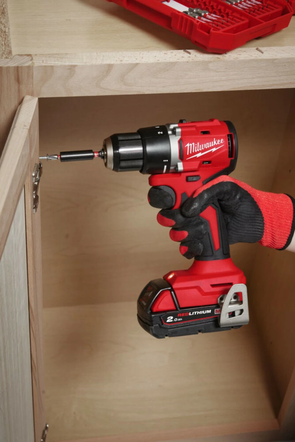 Milwaukee M18 BLDDRC-202C 18V Li-ion accu boor-/schroefmachine (2x 2.0Ah accu) in koffer-image