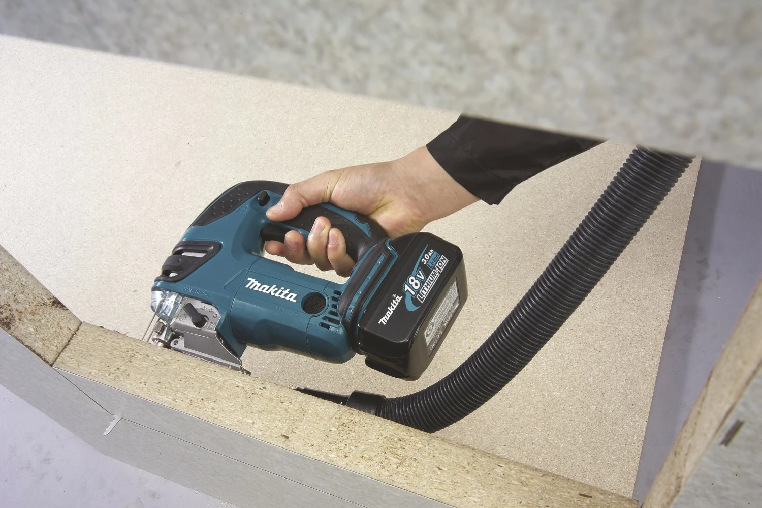Makita BJV180RFX 18V Li-Ion cordless jigsaw set (2x 3.0Ah battery) in MBox-image
