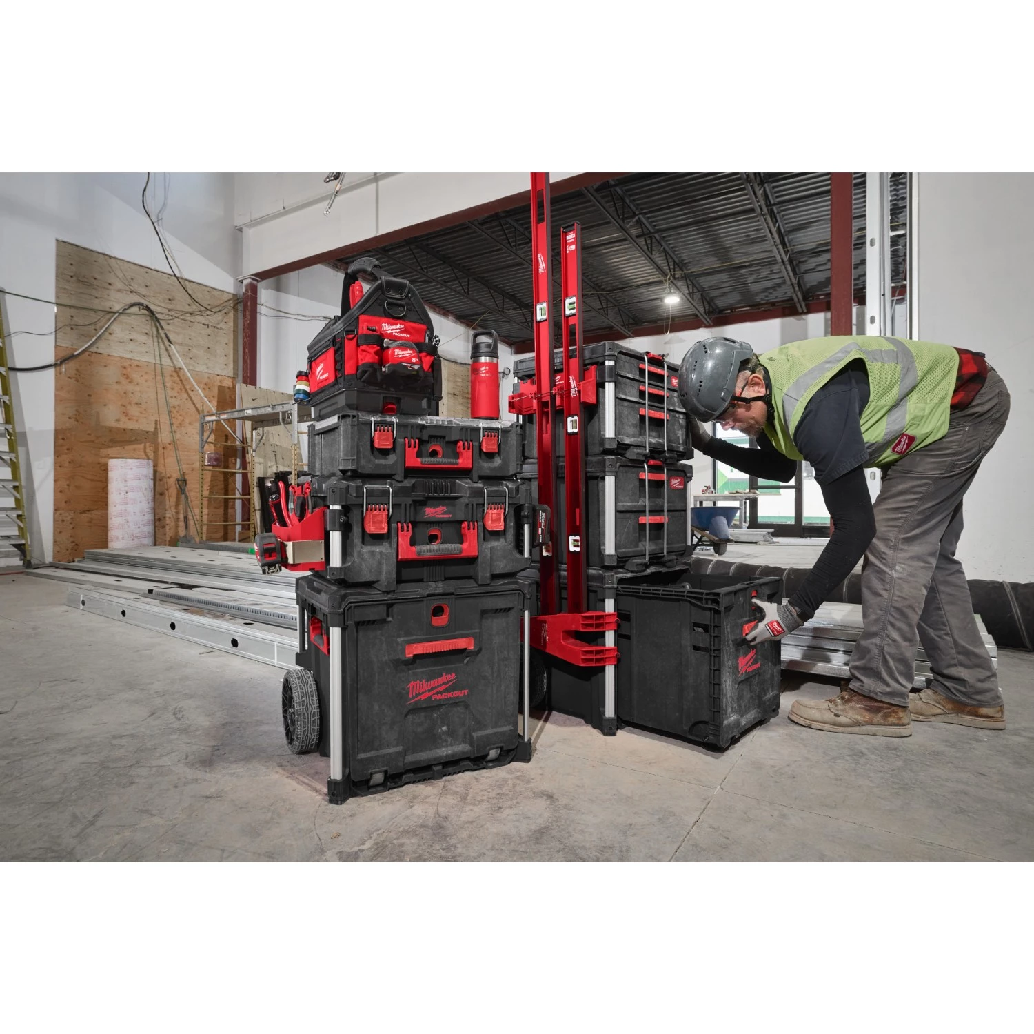 Milwaukee 4932498651 PACKOUT™ Trolley Opbergkoffer met lade-image