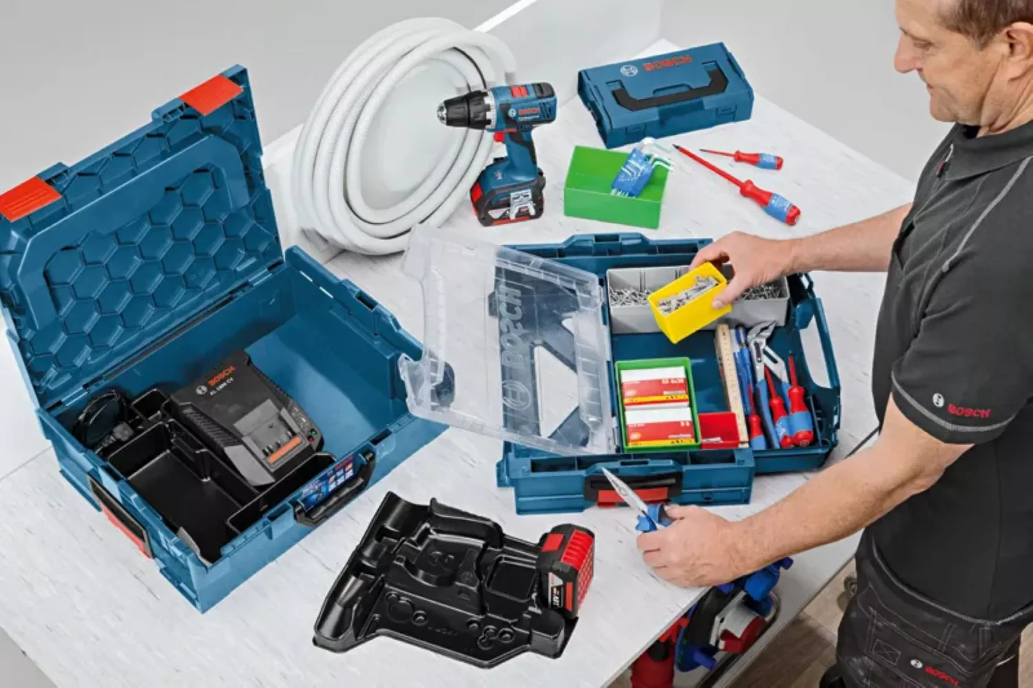 Bosch 18V accu schroefboormachine (GSR 18V-65) & slagschroevendraaier (GDR 18V-215) combiset (2x 5.0Ah accu + lader)-image