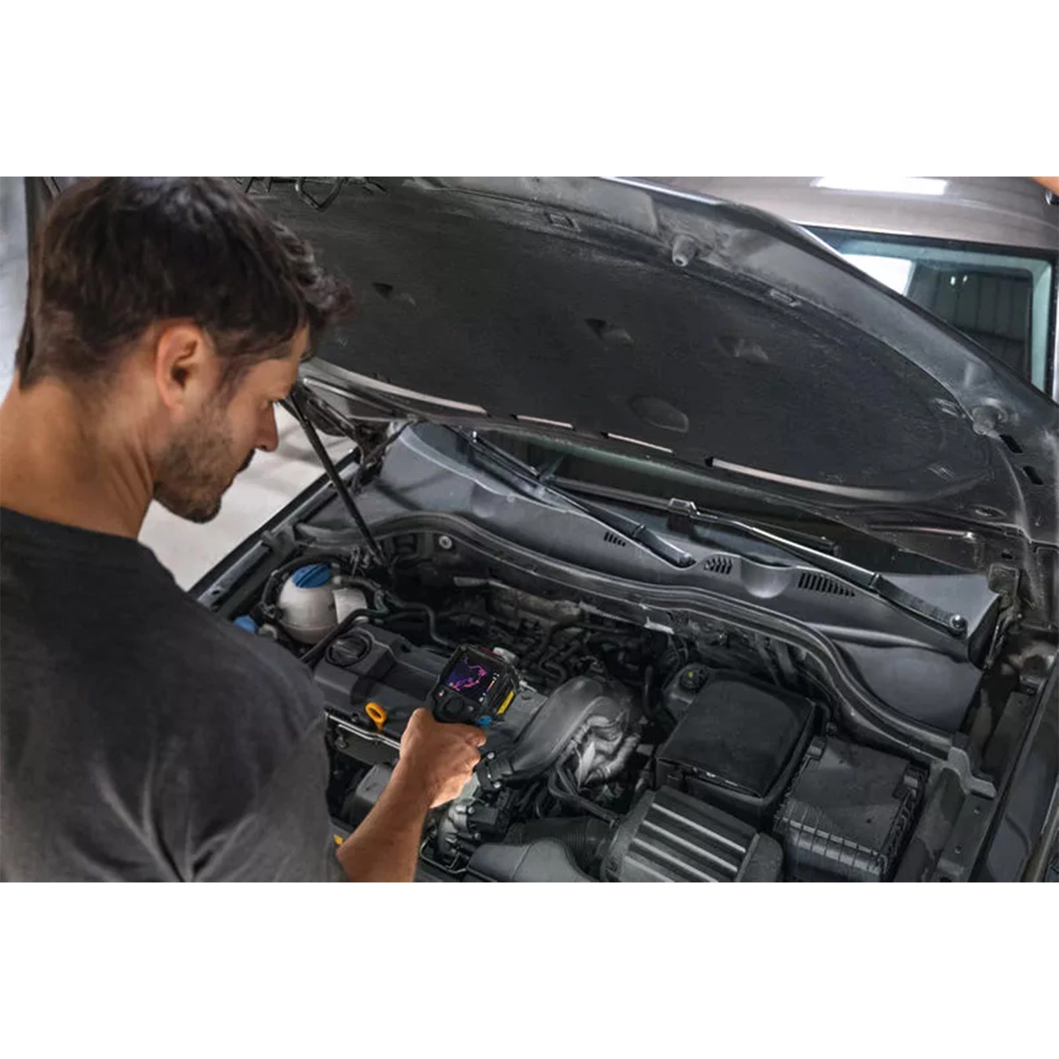 Bosch GTC 12V-450-13 4x 1,5V Caméra thermique dans un sac -20 °C à 50 °C - 256 x 1920px - IP54-image