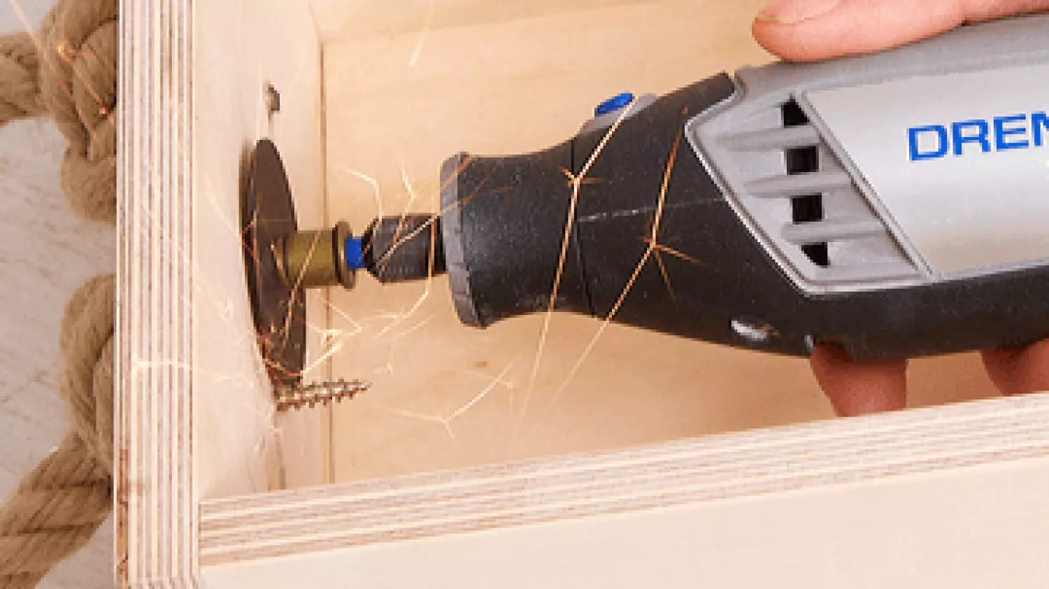 Dremel 2615S690JA - Coffret d'accessoires EZ SpeedClic pour la découpe-image