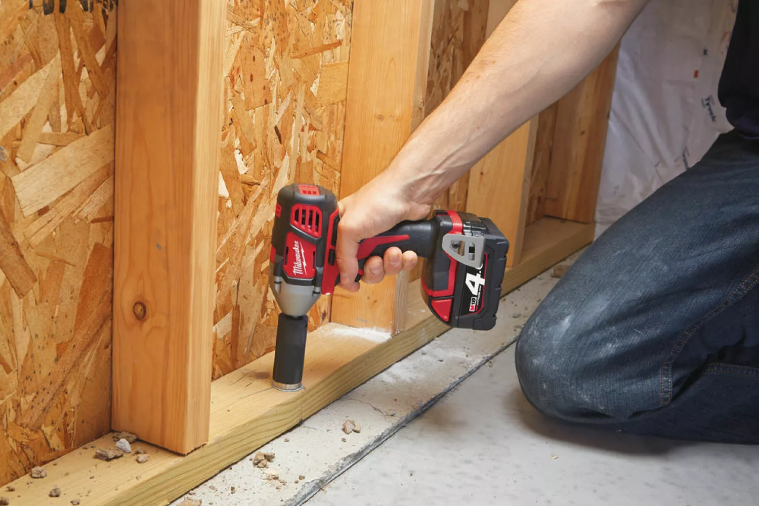 Milwaukee M18 BIW12-0 - Clé à choc sans fil Li-Ion 18V (machine seule) - 240 Nm - 1/2"-image