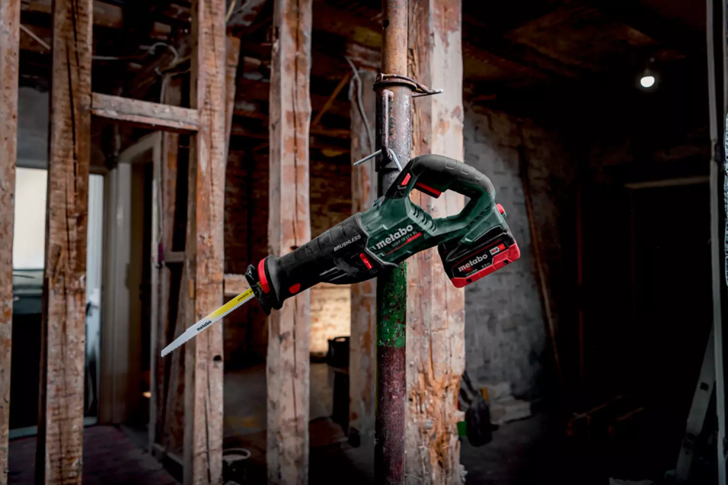 Metabo SSEP 18 LT BL 18V Li-ion Scie sabre sans fil-image