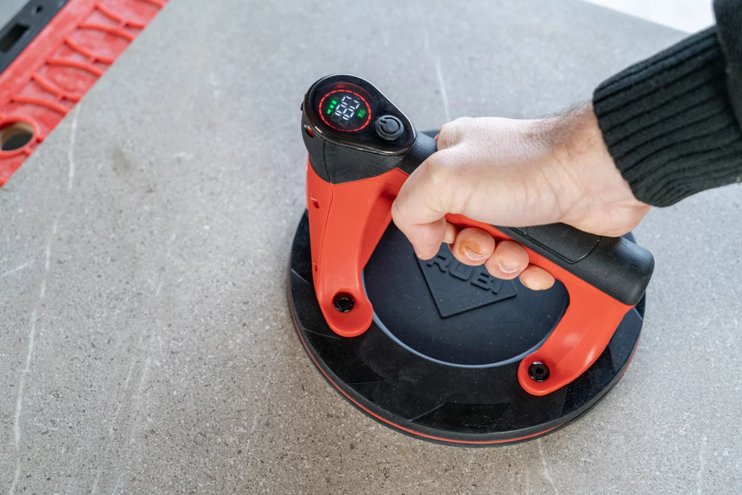 Rubi 66978 Chariot à carreaux Octo Kong-USB Energy dans valise - 150 kg