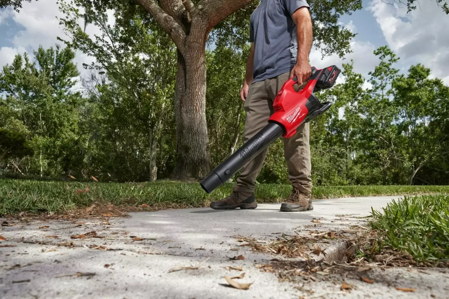Milwaukee M18 F2BL-0 2x18V Li-ion accu bladblazer body - 233km/h-image