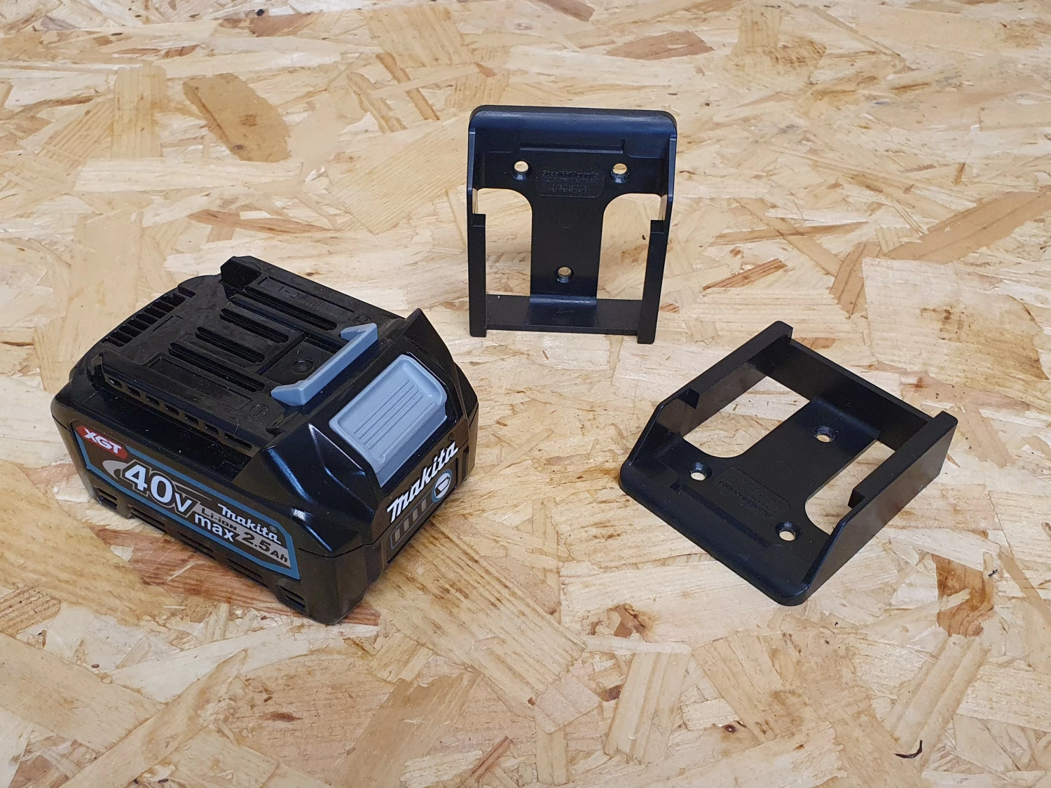 StealthMounts BM-MK40-BLK-6 - Support batterie (6pcs) pour Makita 40V XGT - noir-image