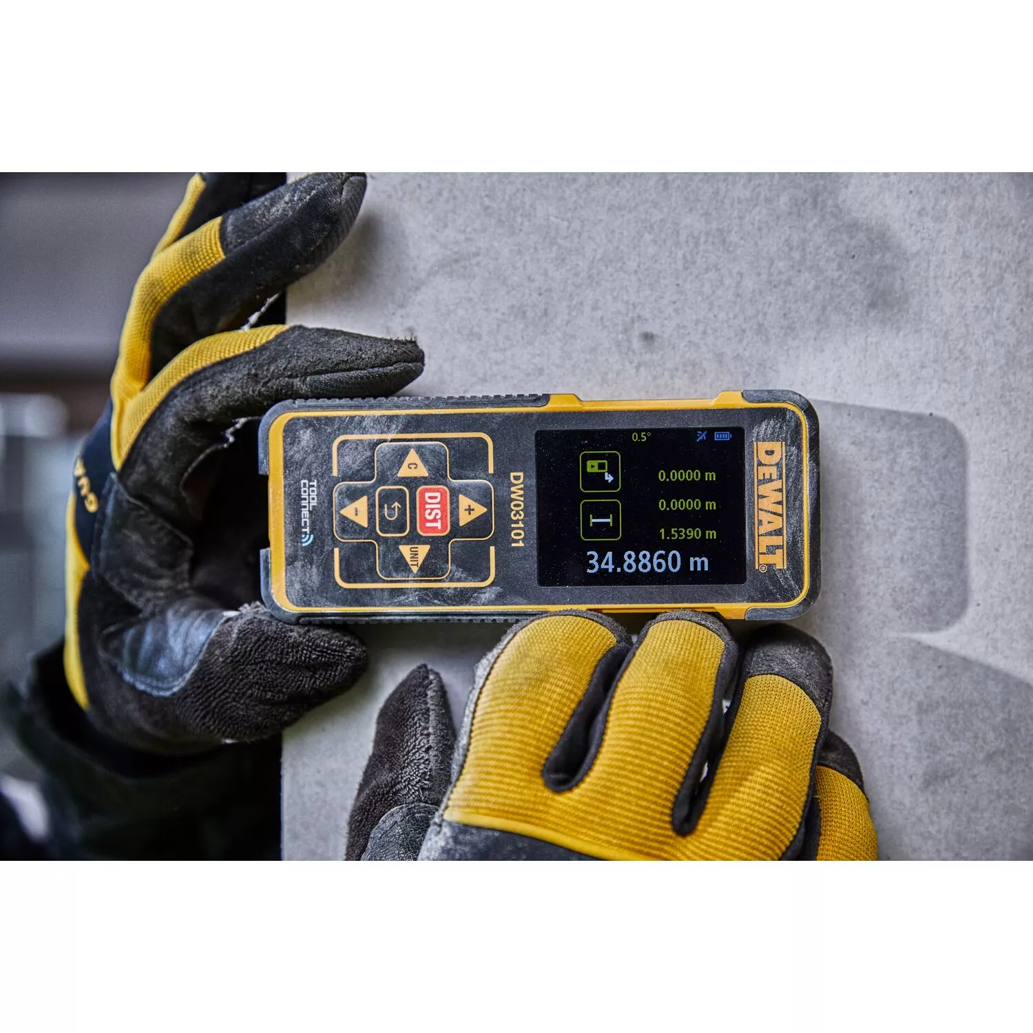 DeWALT DW03101-XJ Afstandsmeter in tas - Bluetooth -100m - rood - IP54-image