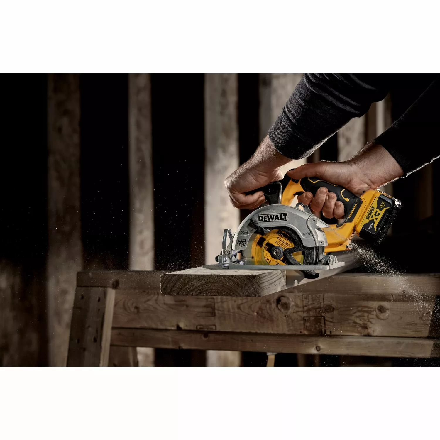 DeWALT DCS512P2 Scie circulaire sans fil-image