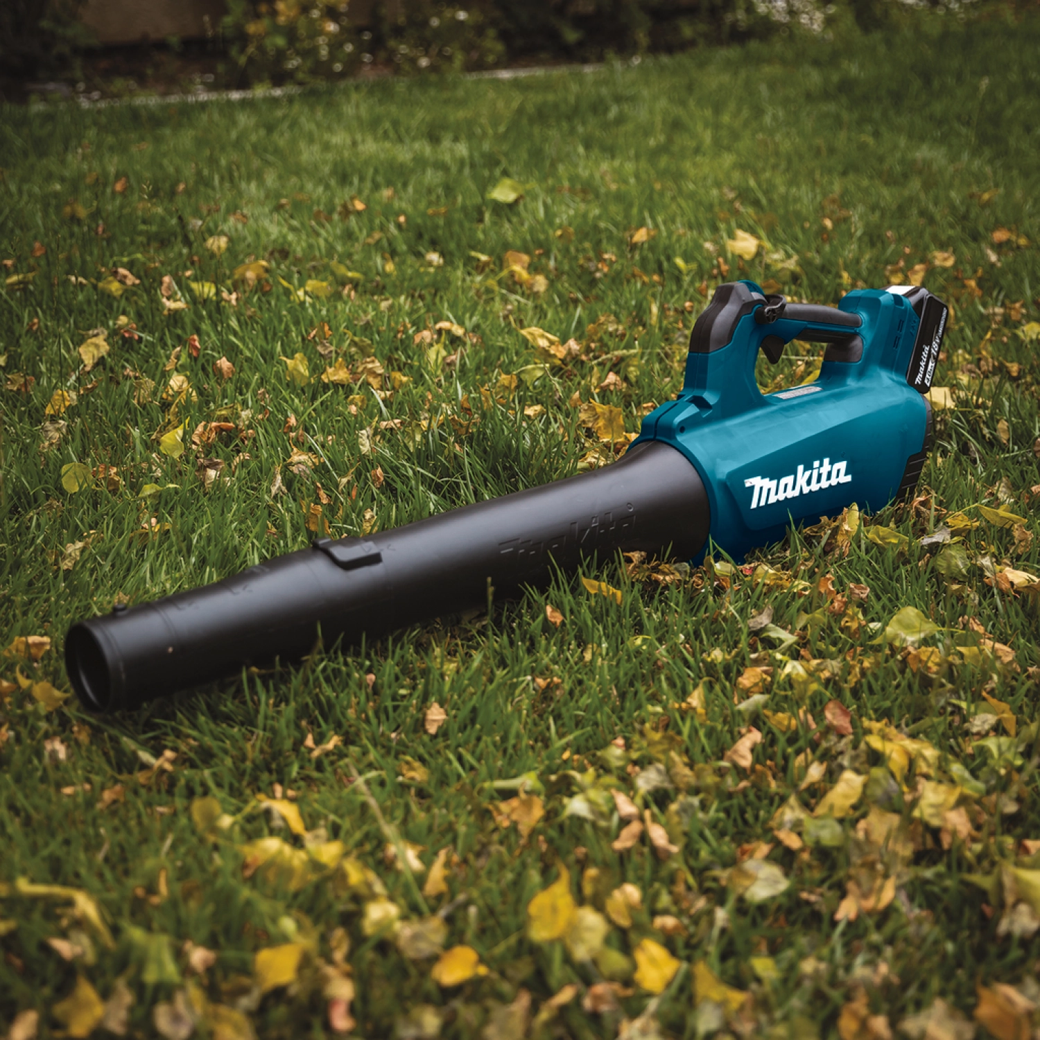 Makita DUB184PT4J 18V Li-Ion accu bladblazer set (4x 5,0Ah) in Mbox - 187 km/h-image