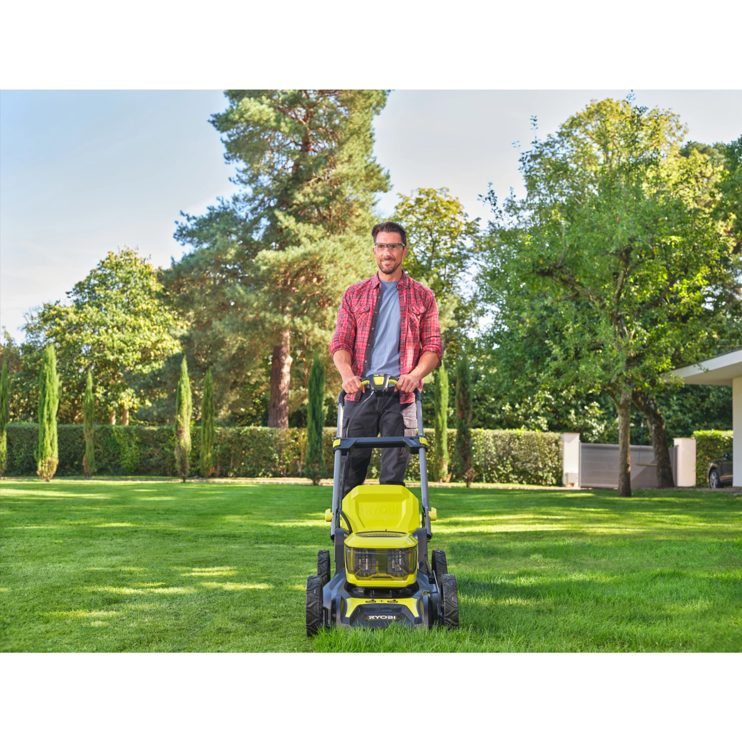 Ryobi RY18LMX46A-250 Tondeuse à gazon sans fil 18V Li-ion (2x batterie 5.0Ah) - 46cm-image