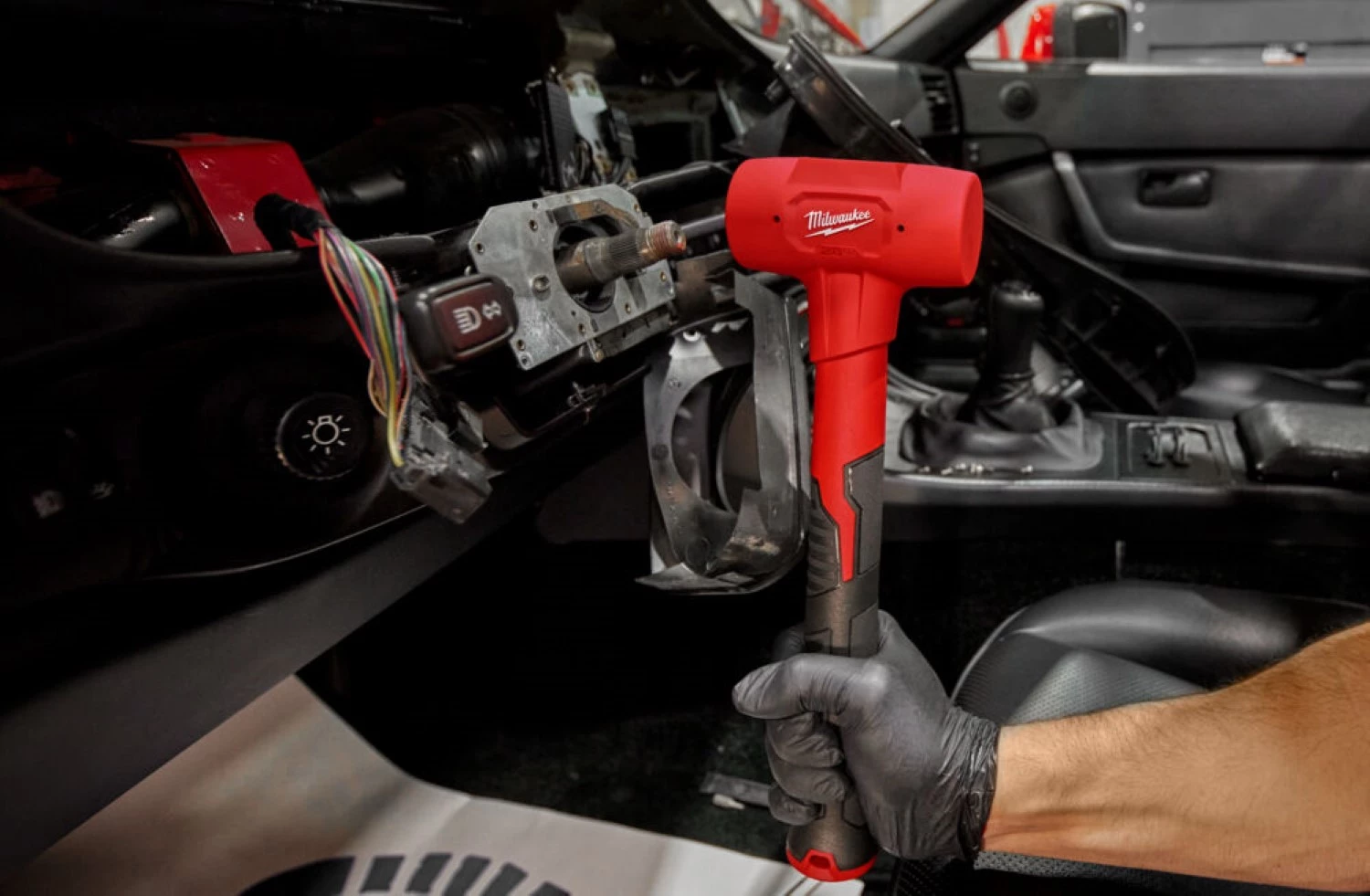 Milwaukee 4932492350 Terugslagvrije hamer - fiberglas handgreep - 790 gram-image