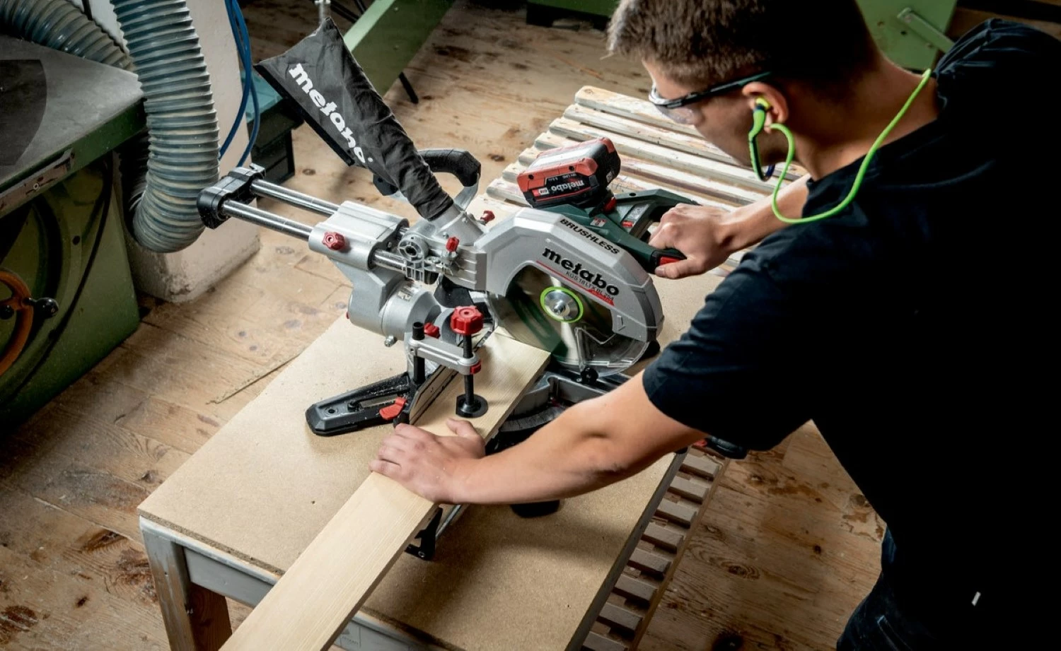 Metabo KGS 18 LTX BL 254 LiHD Accu afkortzaag body - 254 x 30mm-image