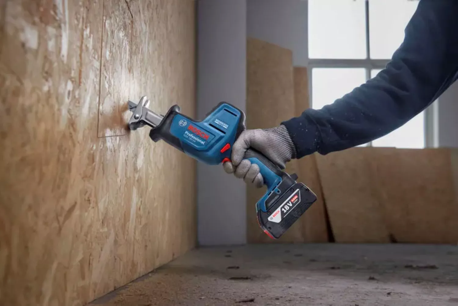 Bosch GSA 18V-24 18V accu Reciprozaag body in L-Boxx-image