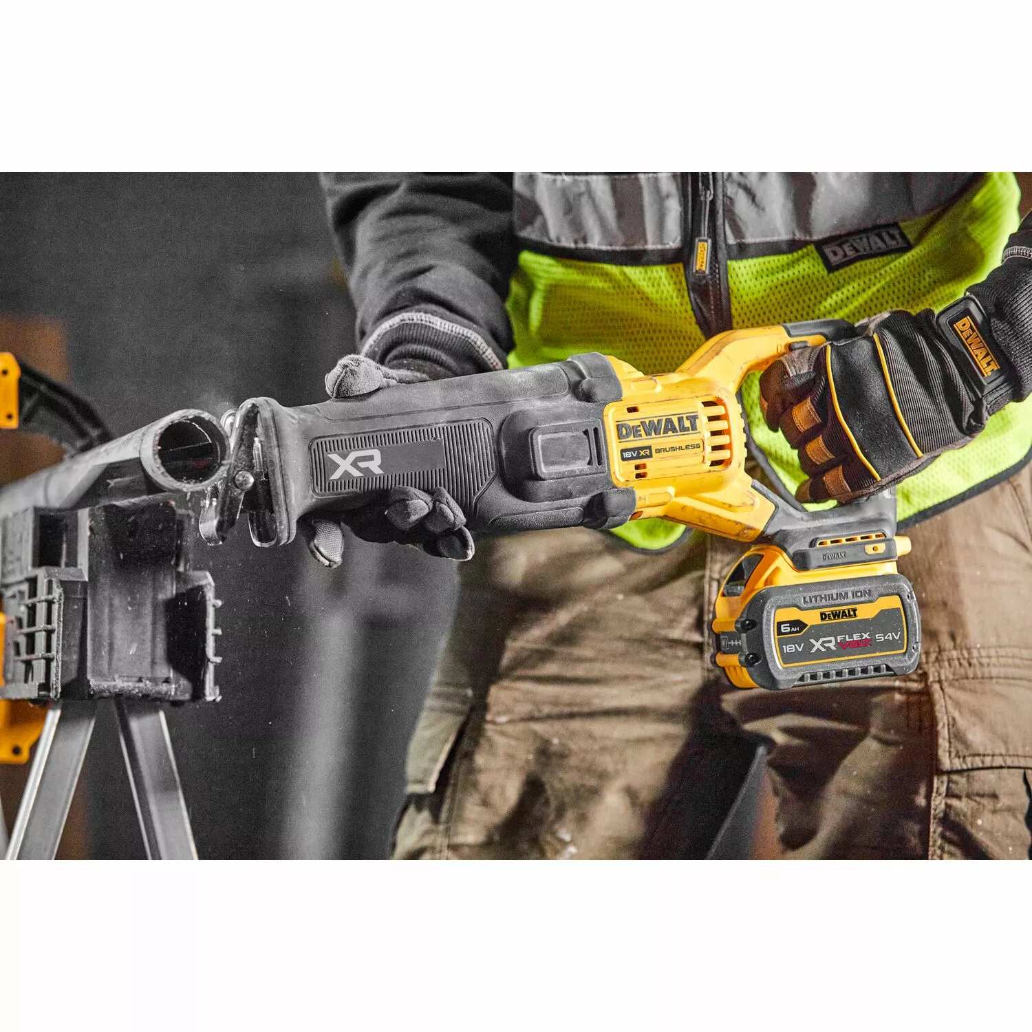 DeWALT DCS386NT-XJ 18V Li-ion FlexVolt Accu Reciprozaag body in TSTAK koffer-image