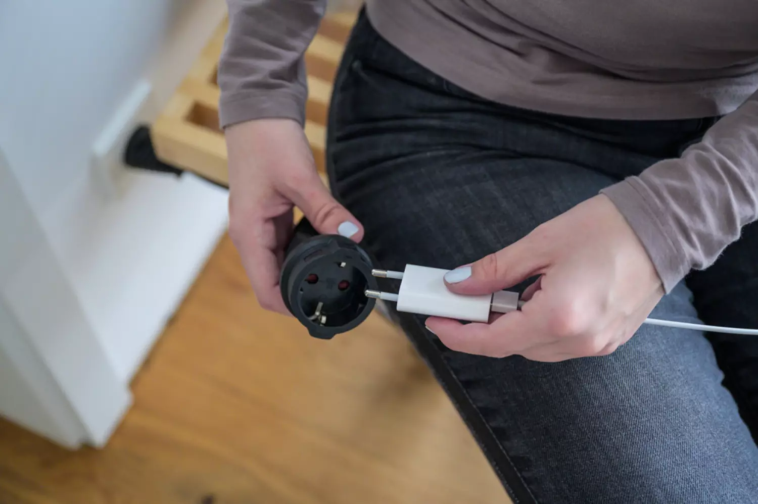 Brennenstuhl 1165430 Rallonge de qualité en plastique noir - H05VV-F 3G1.5 - 3m-image