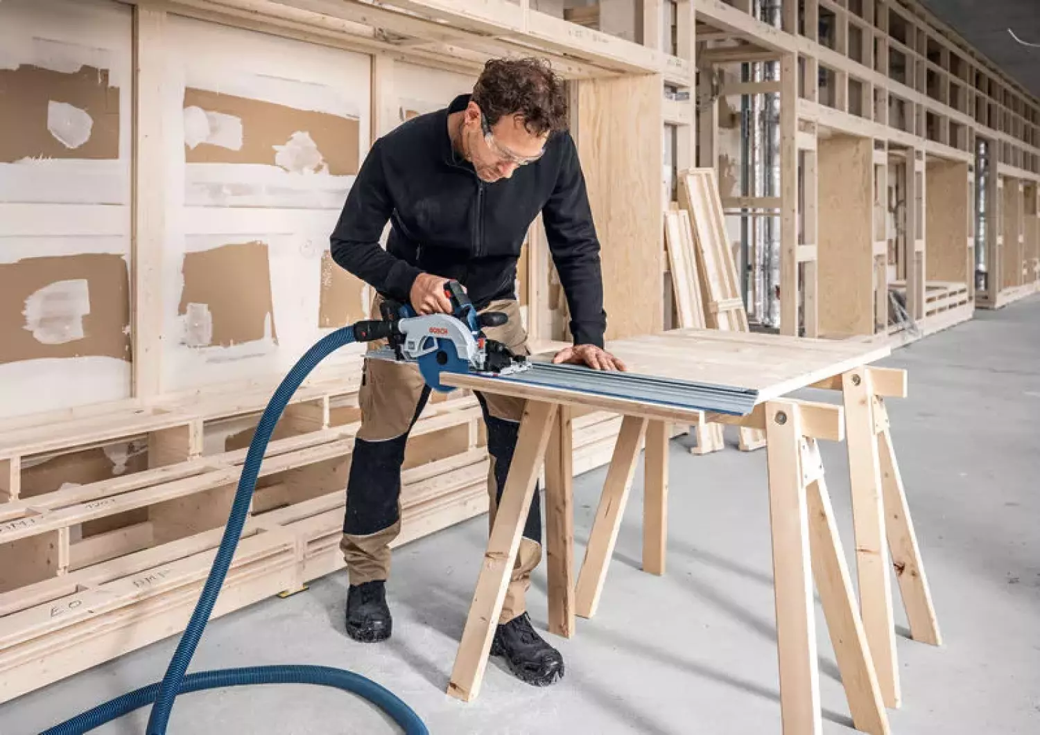 Bosch GKS 18V-57-2 GX 18V accu Cirkelzaag body inclusief FSN X 440 geleiderail - 165mm-image