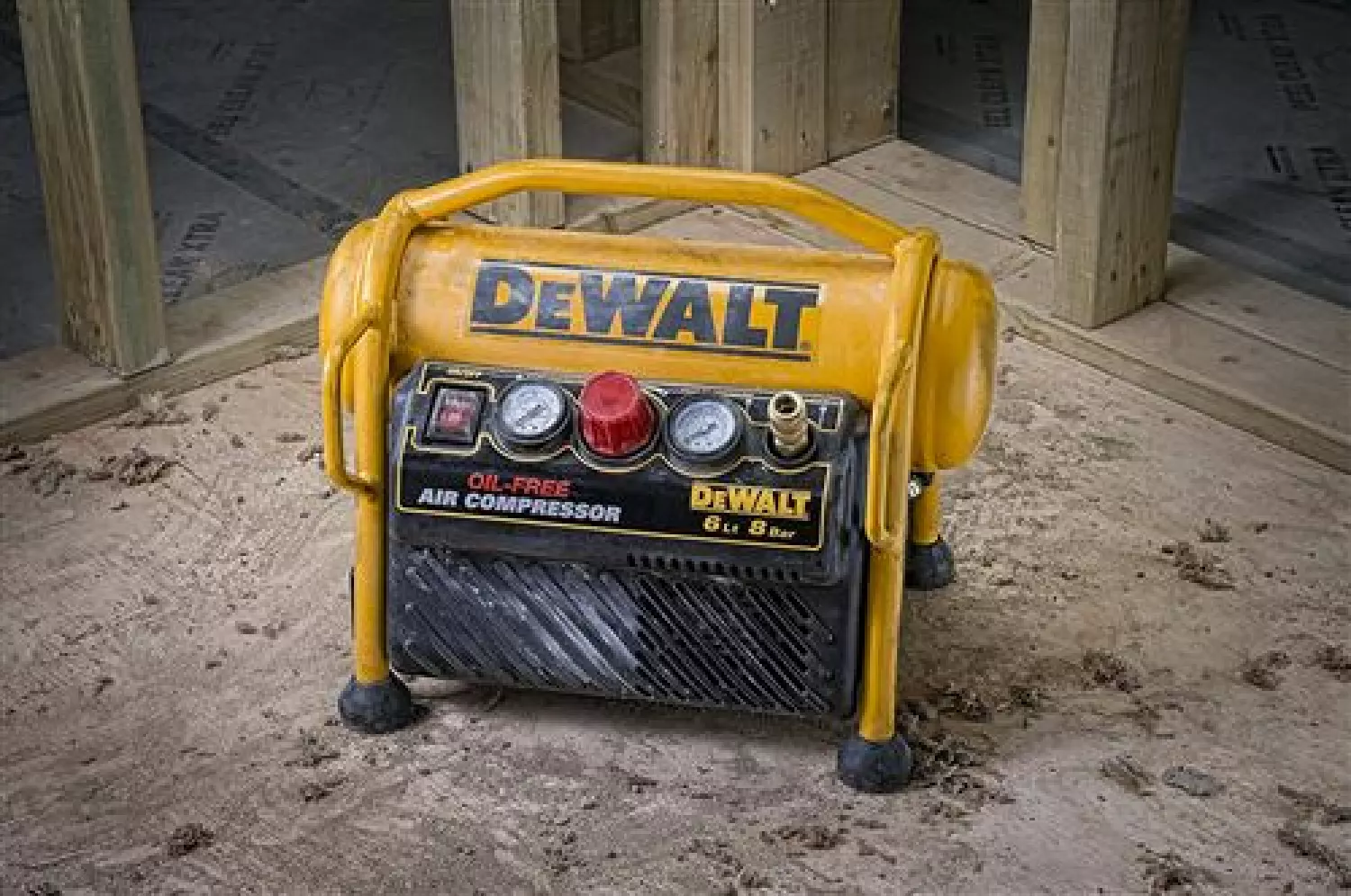 DeWalt DPC6MRC Draagbare compressor - 6L - 8 bar - Euro-image