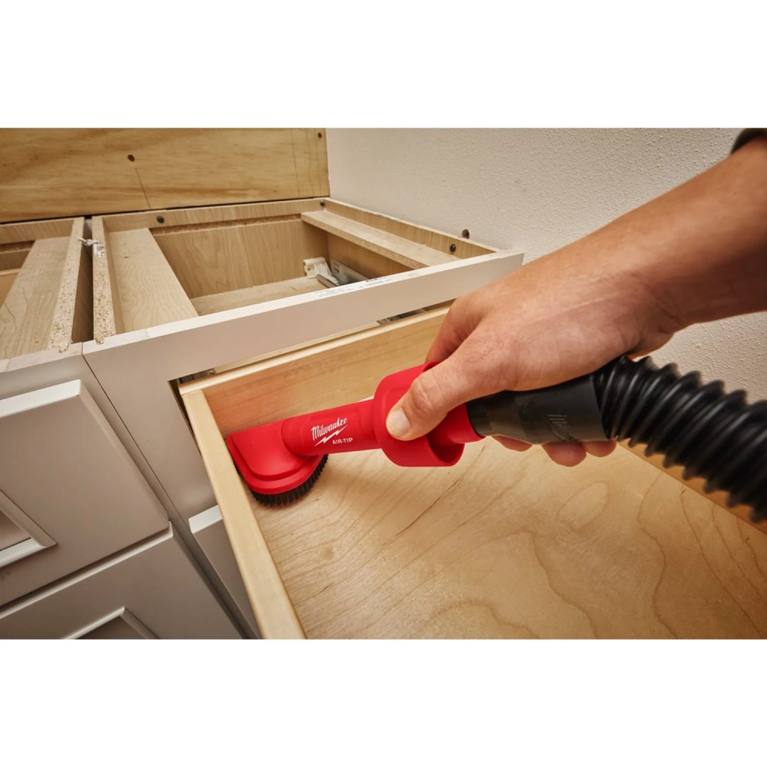 Milwaukee AIR-TIP Brosse d'angle rotative-image