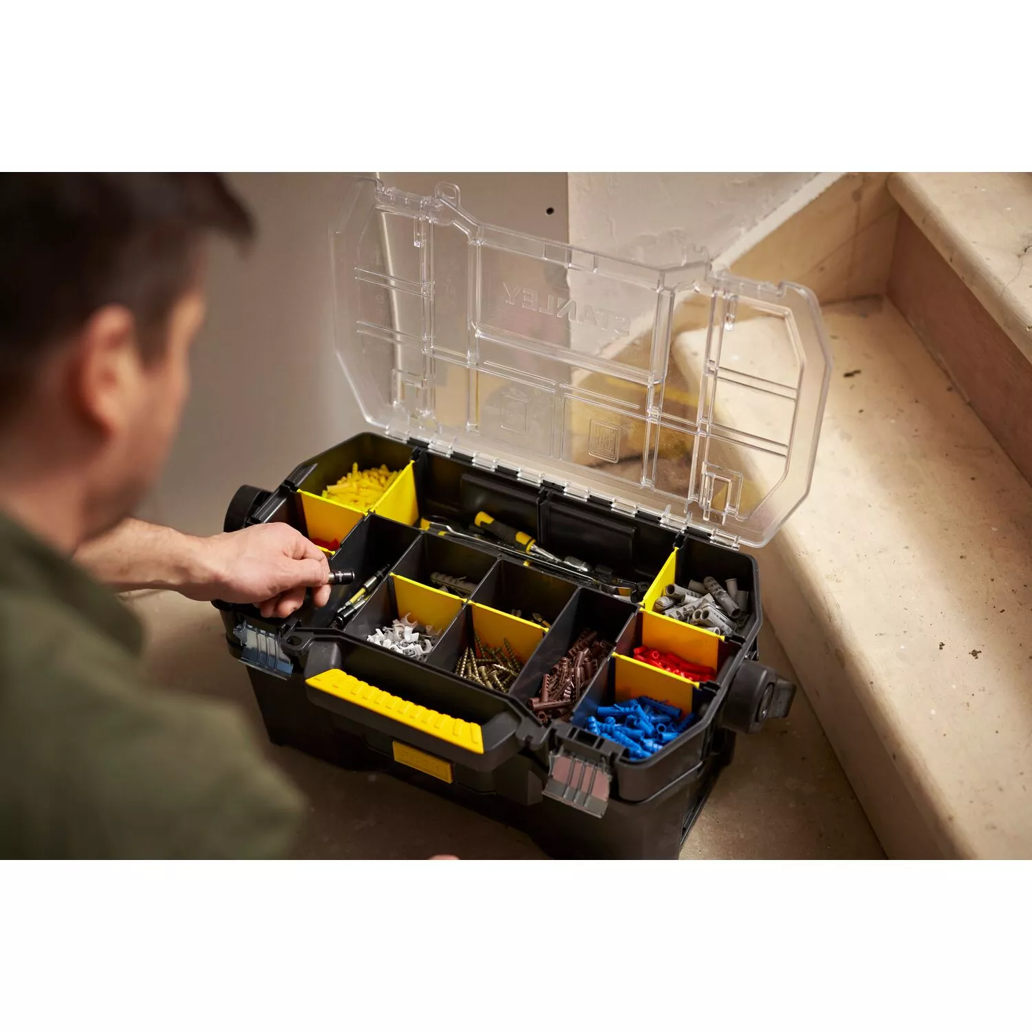 Stanley STST1-70317 Gereedschapskoffer 19" met organizer-image