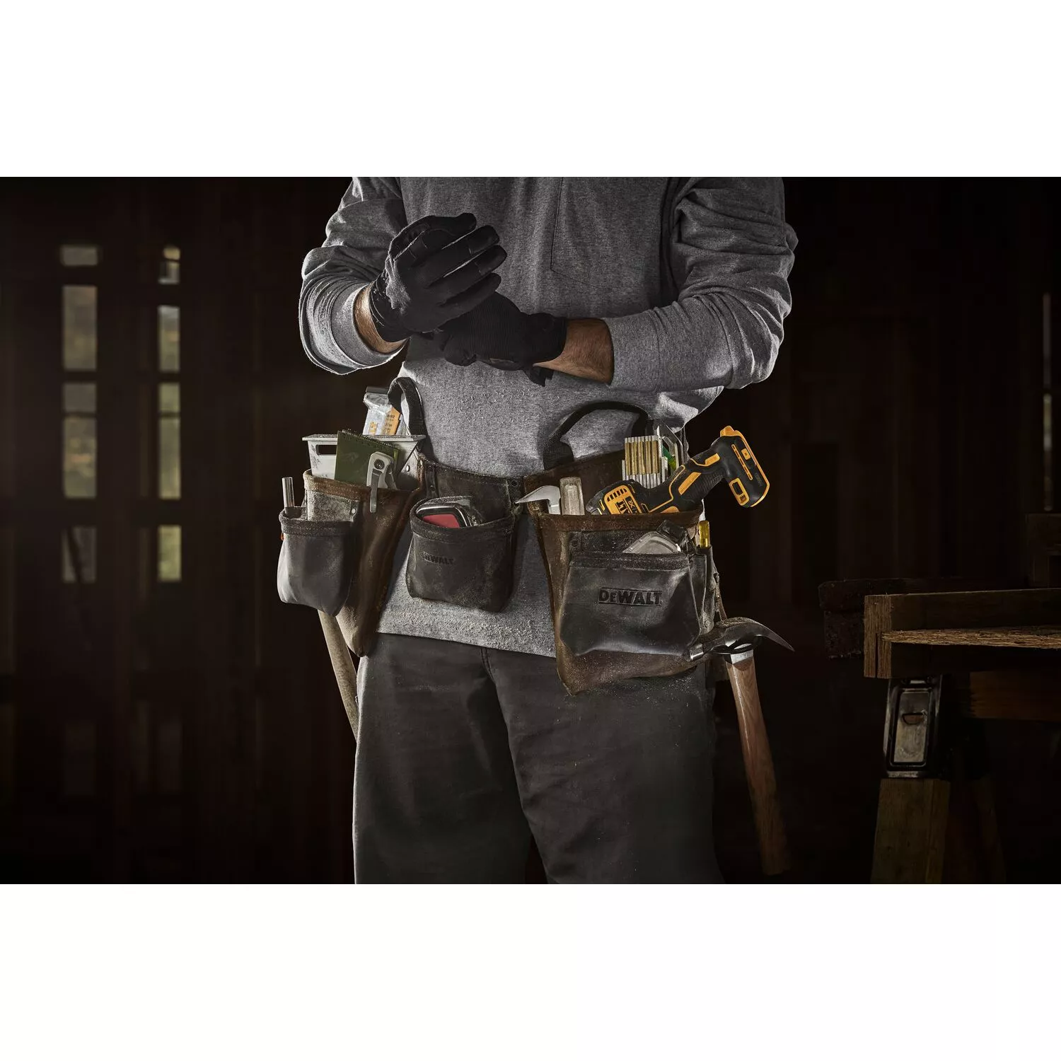 DeWALT DWST50112-1 Gereedschapsgordel - leer - Apron - 12 vakken
