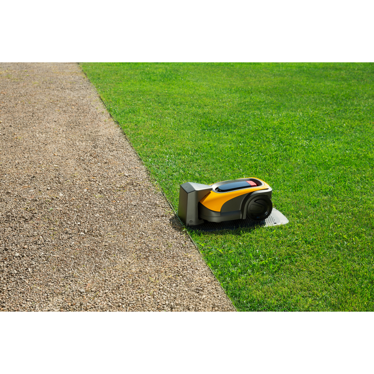 Stiga A 1000 Robotmaaier met garage - 1000m² - 18cm-image