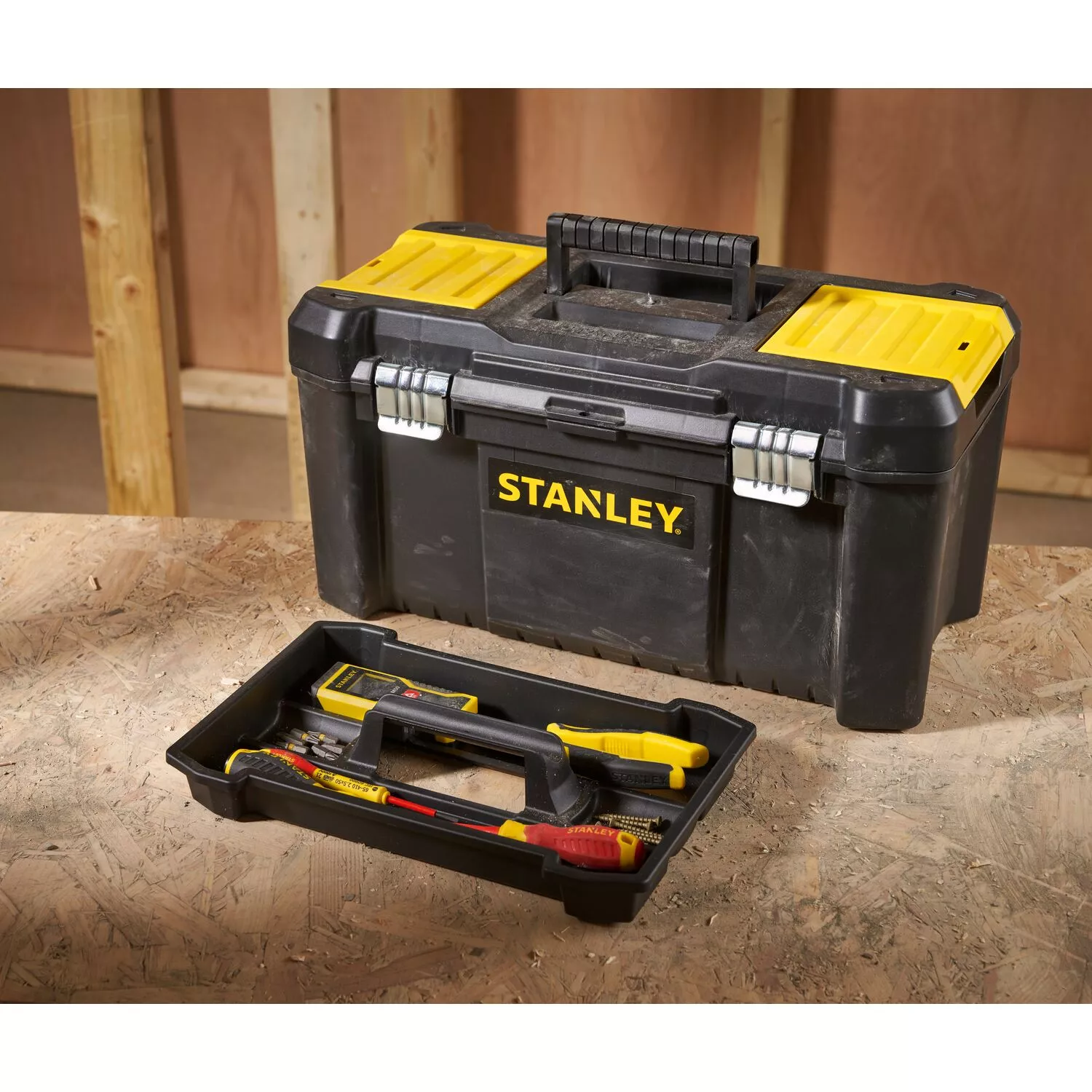 Stanley STST1-75521 Boîte à outils Essential M 19”-image