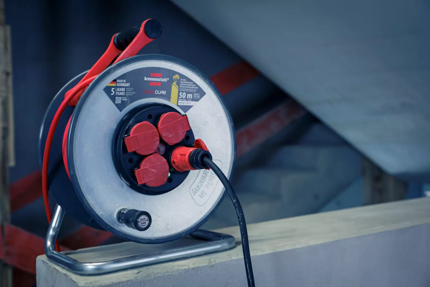 Brennenstuhl Professional SC 5110 SteelCore Kabelhaspel H07BQ-F 3G1,5 - IP44 - 50m - Rood-image