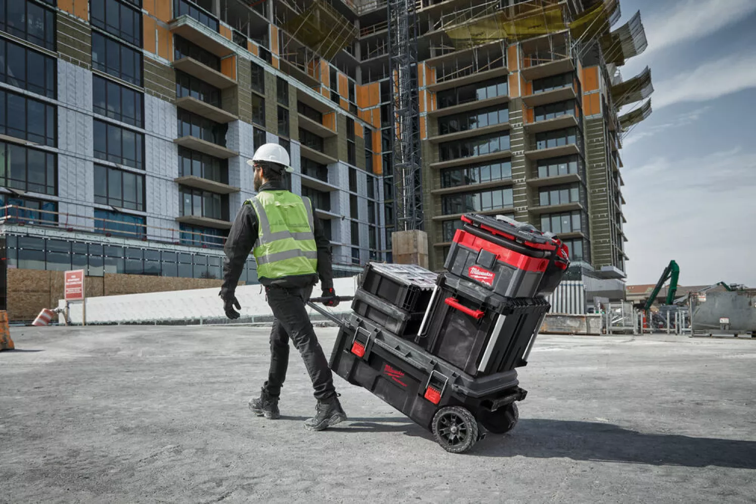 Milwaukee 4932478161 - Caisse roulante PACKOUT™-image