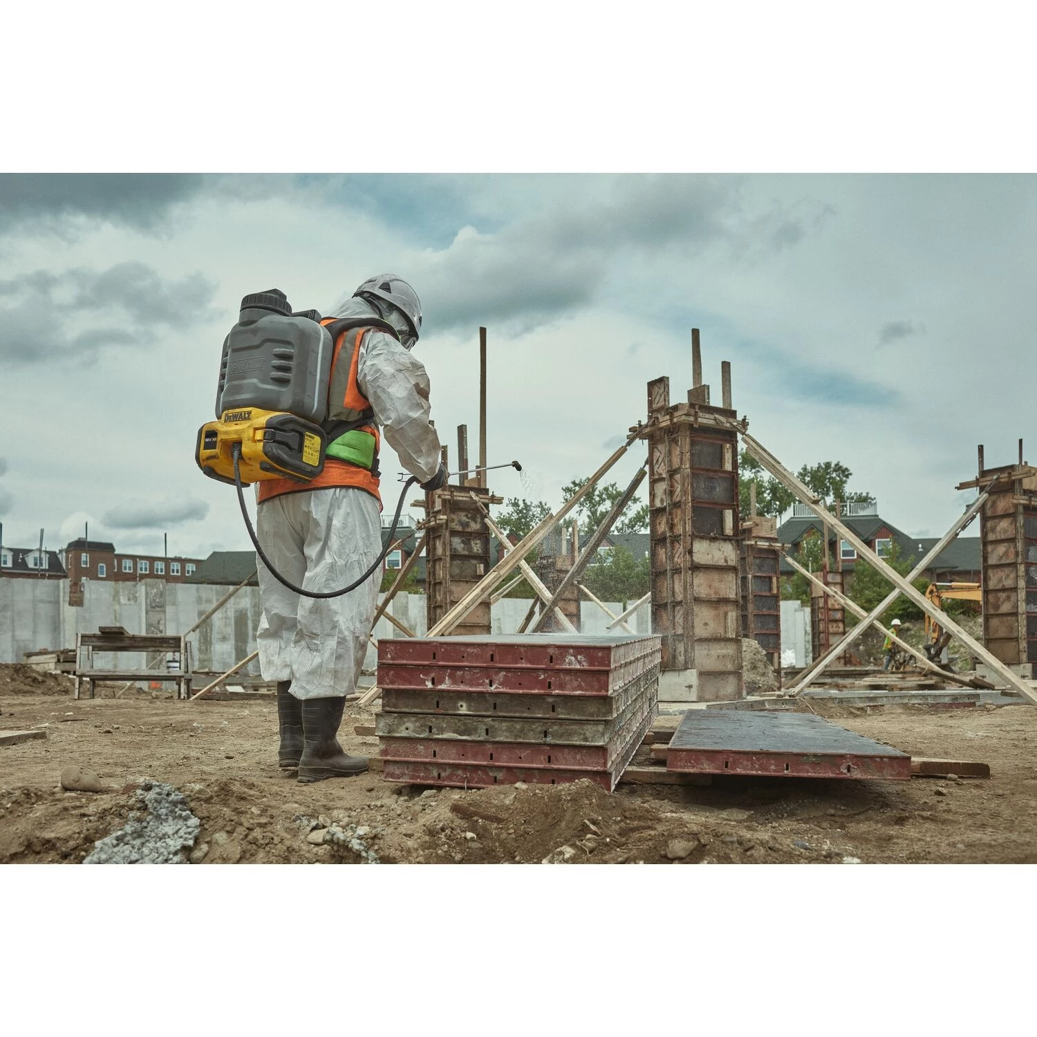 DeWALT DCCS1100N-XJ 18V XR accu chemische sproeier voor beton