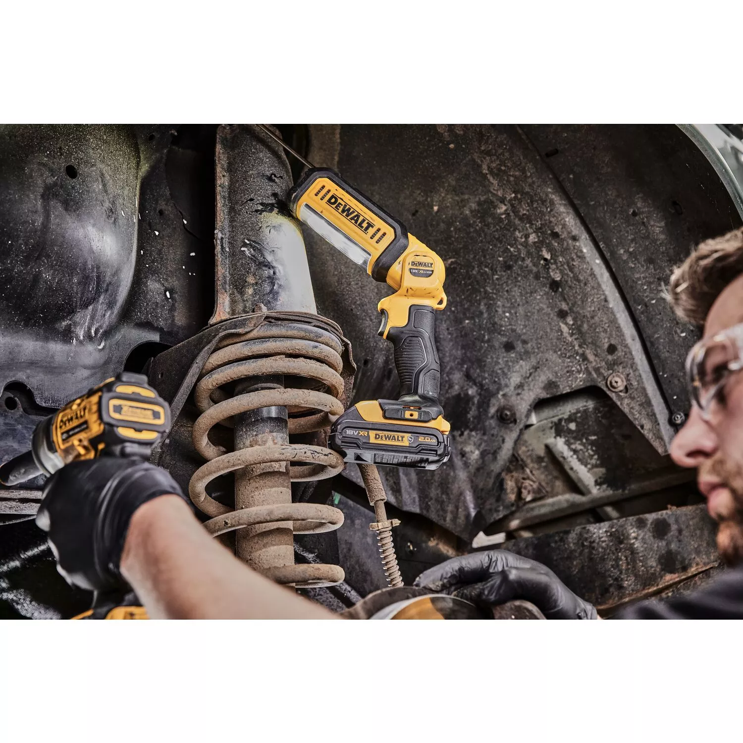 DeWALT DCL050 Lampe LED faisceau large sans fil 18V Li-Ion (machine seule)-image